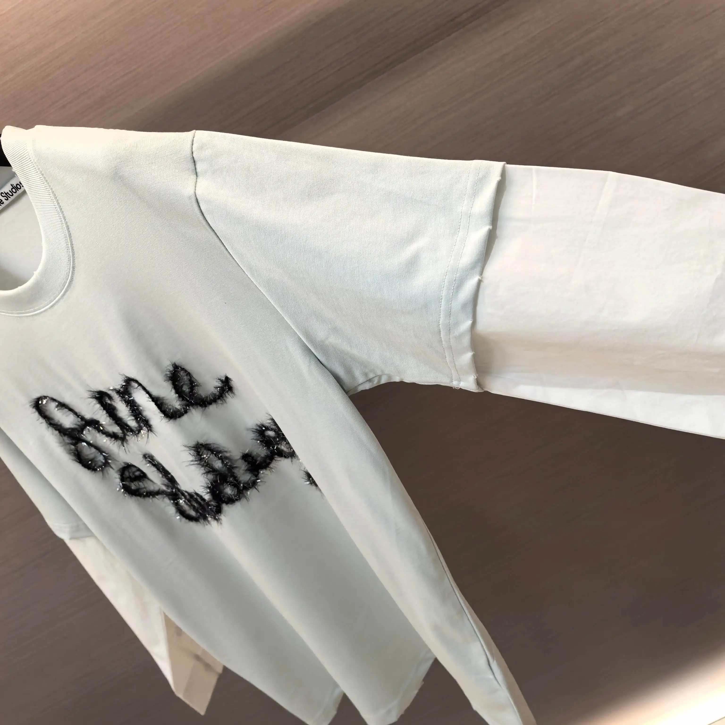 Flocculent Logo Layered-Effect Long-Sleeve T-Shirt D16523784 — view 6