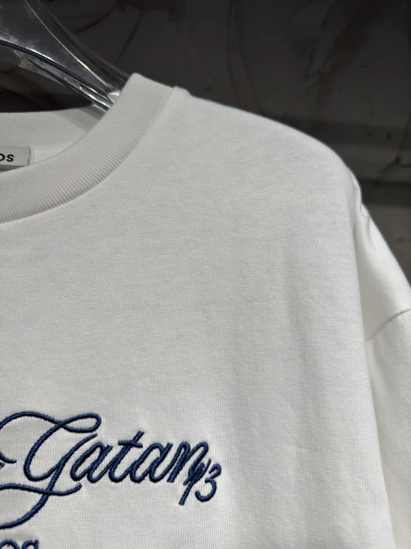Layered Mesh-Sleeve Graphic T-Shirt D16524359 — view 3