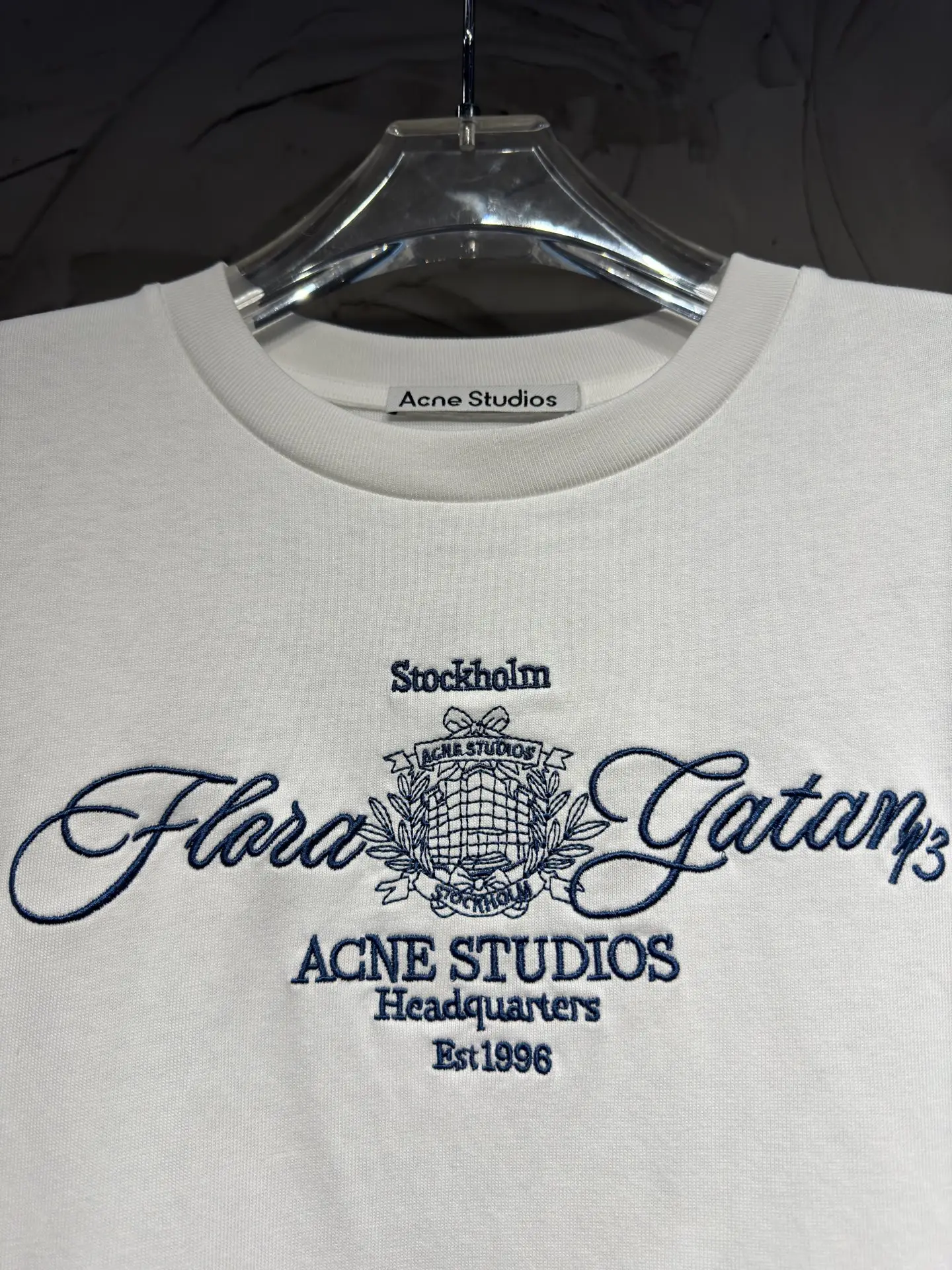 Layered Mesh-Sleeve Graphic T-Shirt D16524359 — view 5