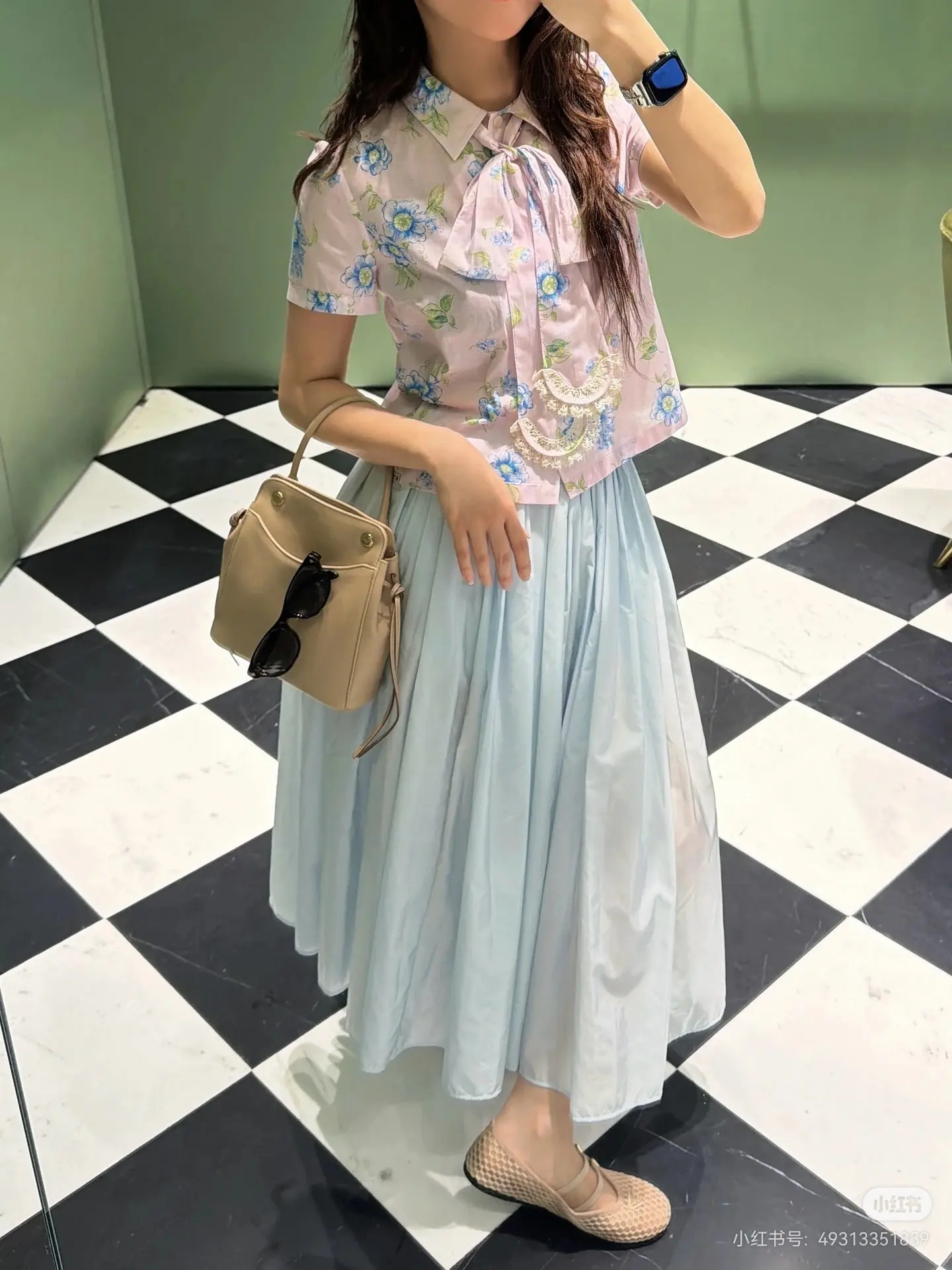 Prada Floral Print Lace-Trim Short-Sleeve Shirt D16523806 — view 9