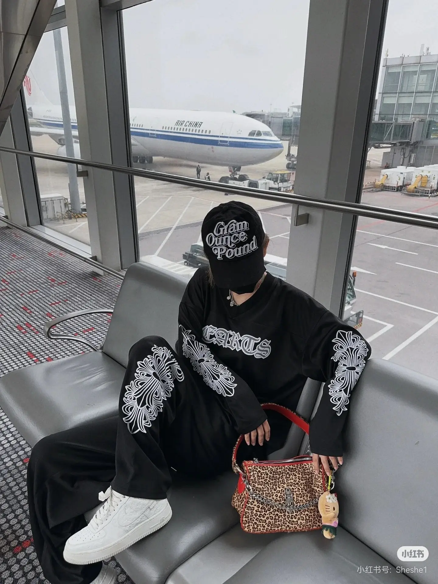 Chrome Hearts Vine Cross Embroidered Mesh Sweatpants D17023731