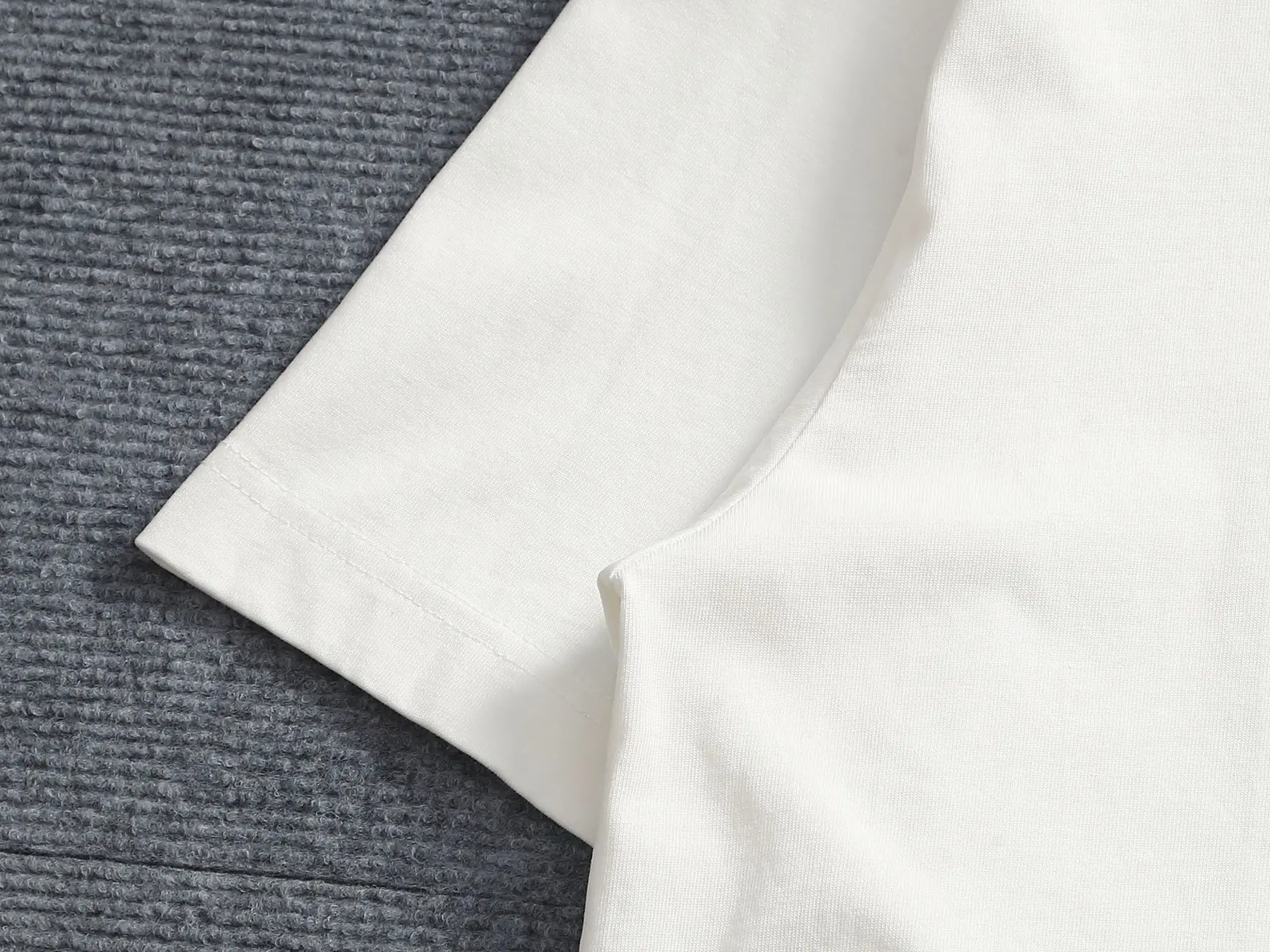 Embroidered Logo Cotton T-Shirt D17014618 — view 4
