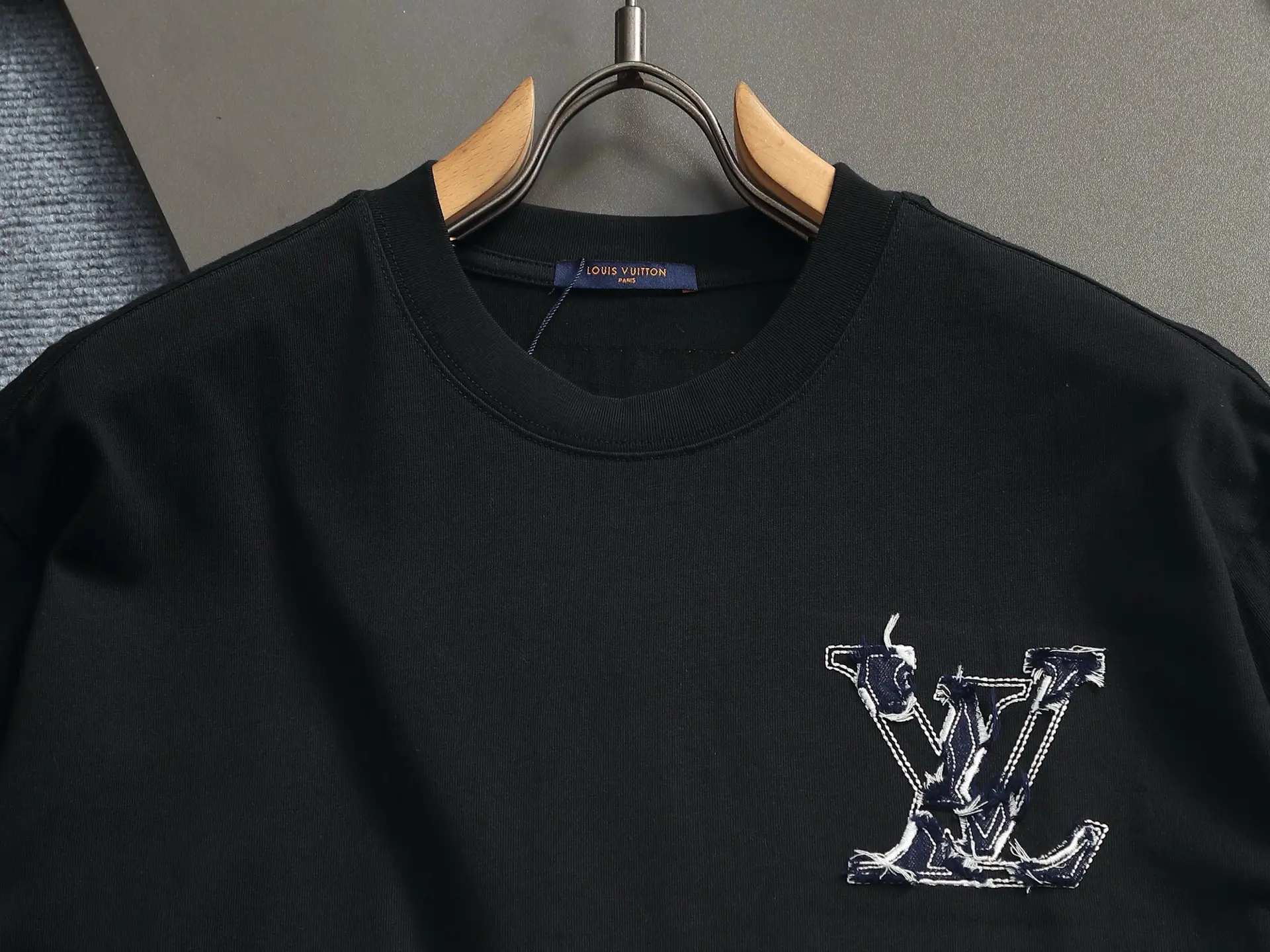 Embroidered Denim Patch Logo T-Shirt D17014617 — view 3