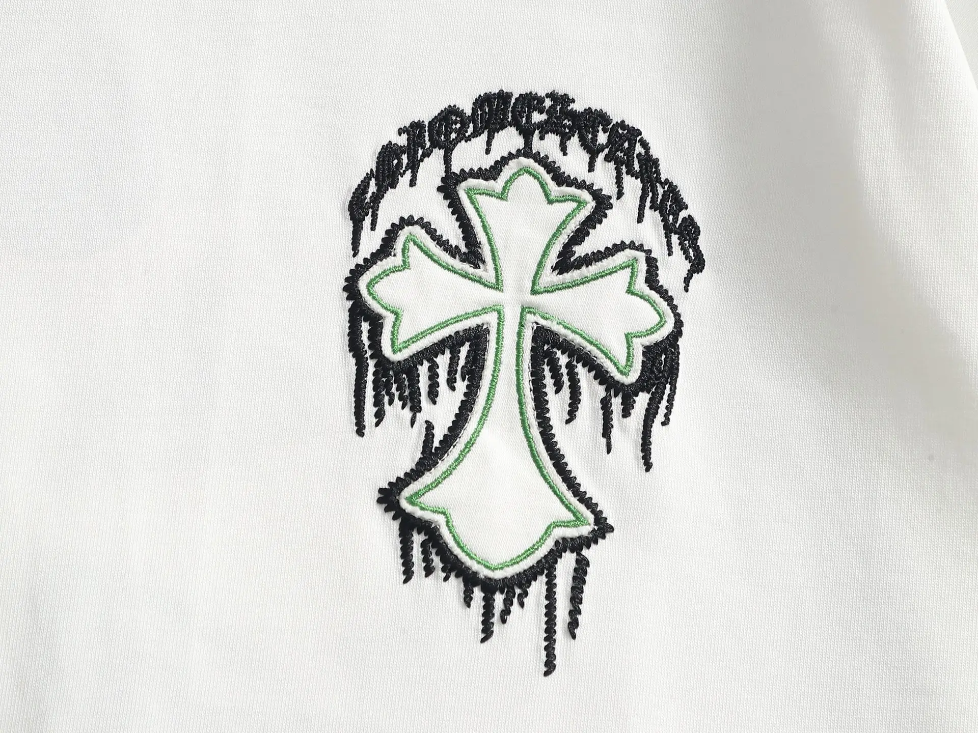 Embroidered Cross Logo Oversized T-Shirt D17514620 — view 7
