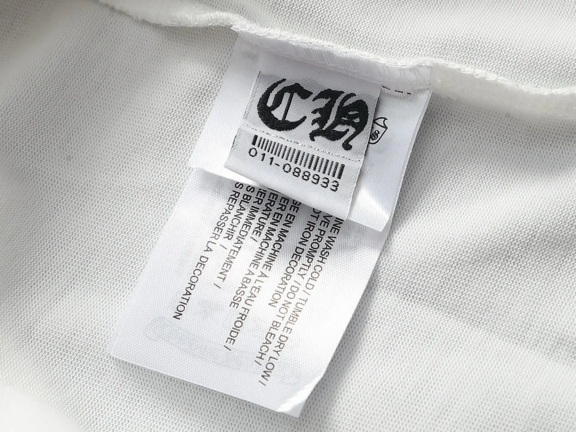 Embroidered Cross Logo Oversized T-Shirt D17514620 — view 11