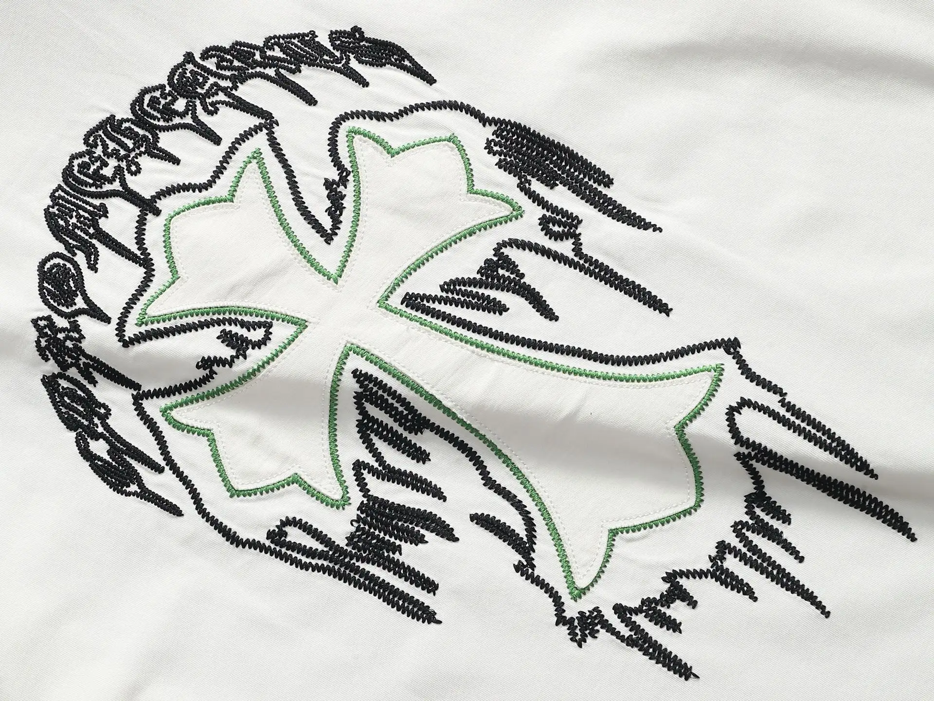 Embroidered Cross Logo Oversized T-Shirt D17514620 — view 12