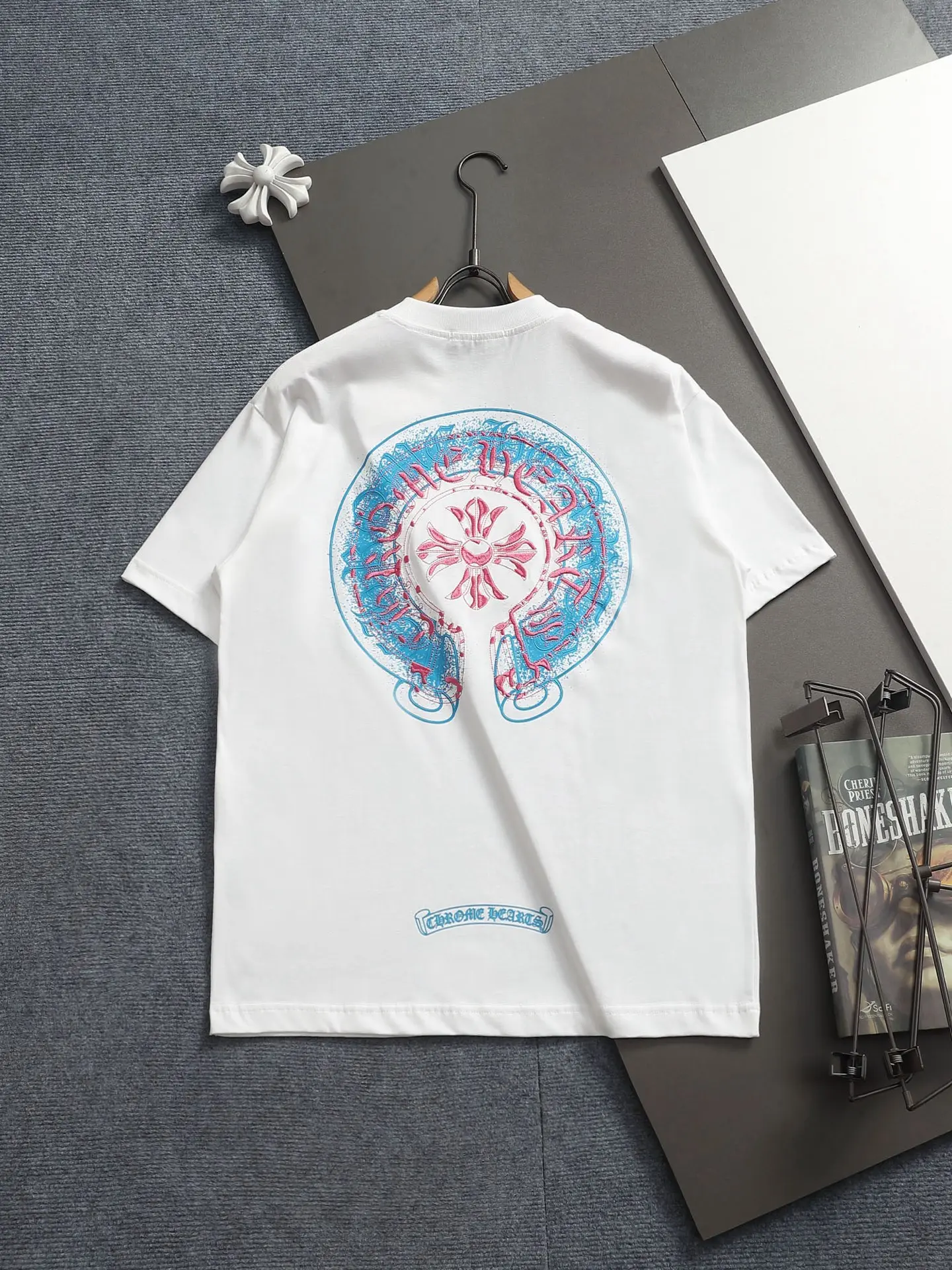 Embroidered Horseshoe Logo Cotton T-Shirt D17514588 — view 2