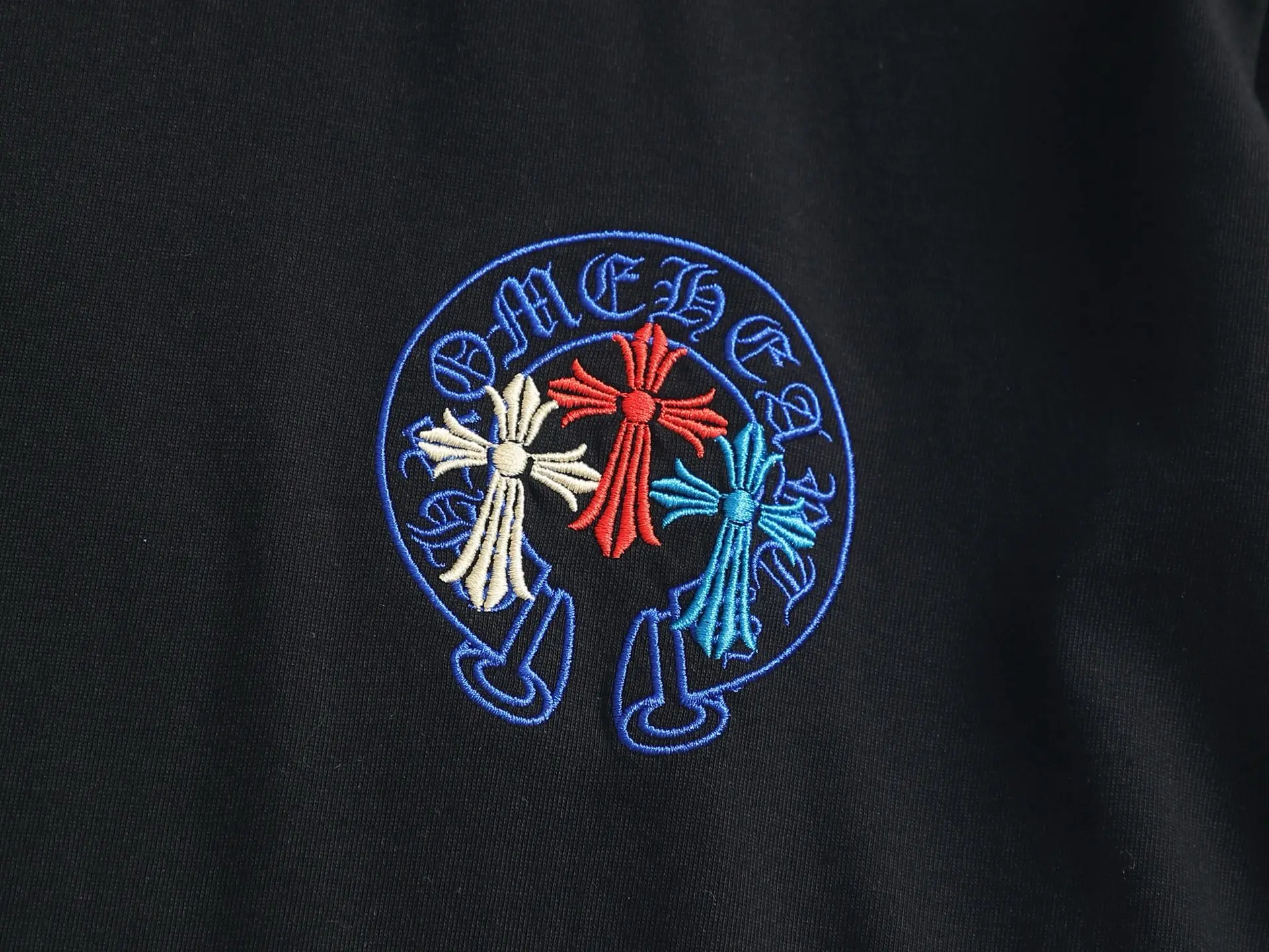Embroidered Horseshoe Logo Cotton T-Shirt D17514615 — view 5