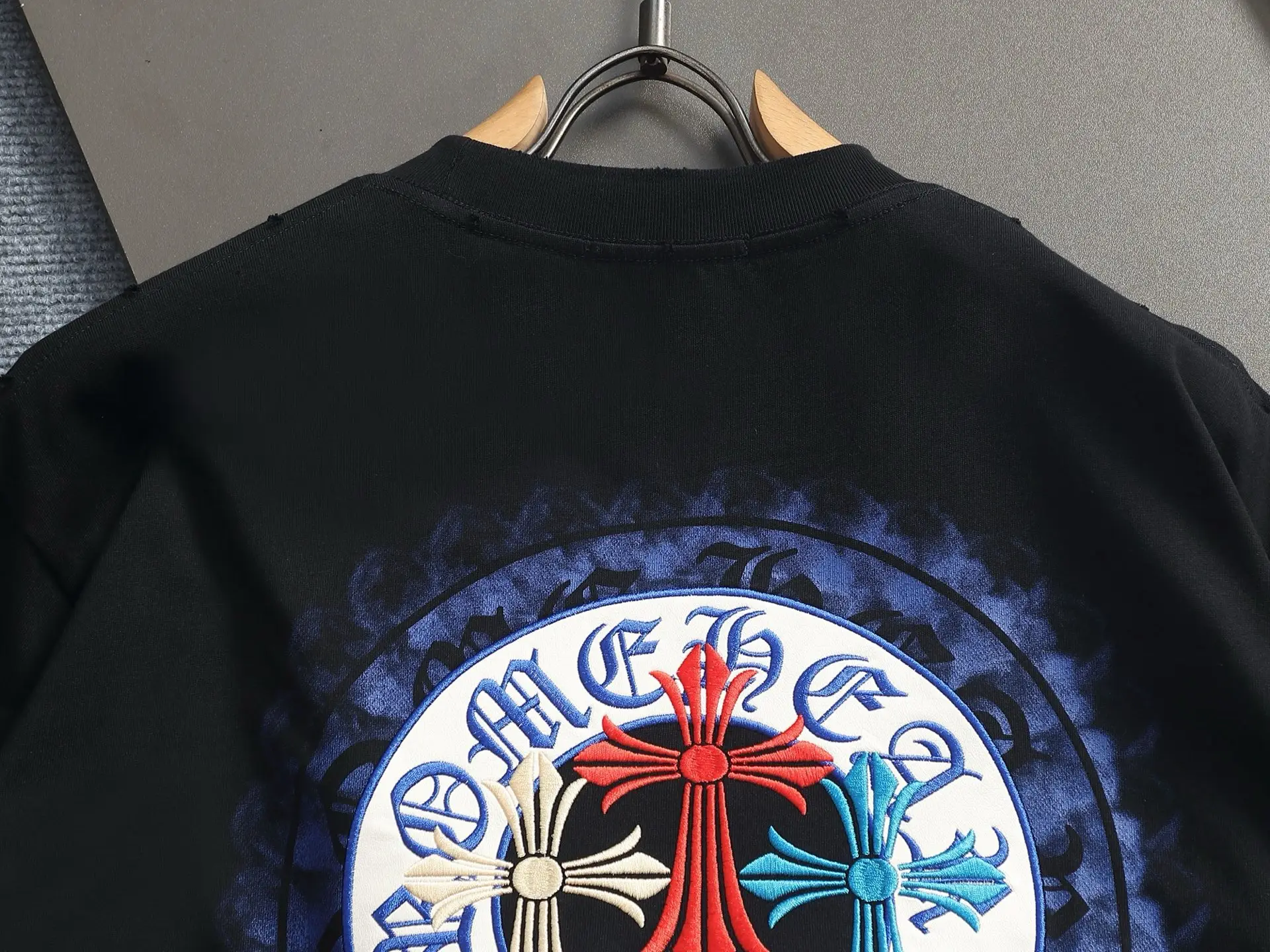 Embroidered Horseshoe Logo Cotton T-Shirt D17514615 — view 11