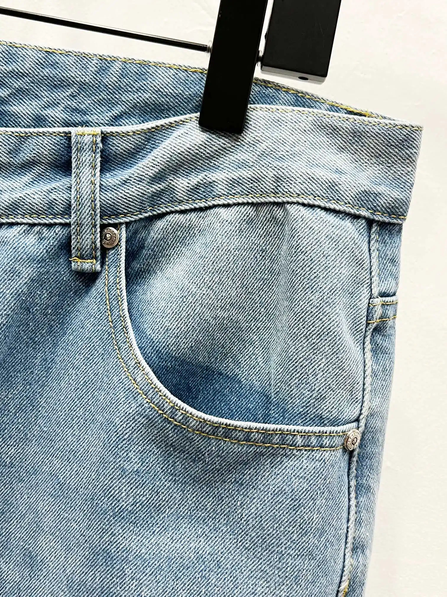 Chrome Hearts Cross Patch Graphic Jeans D18019747 — view 5