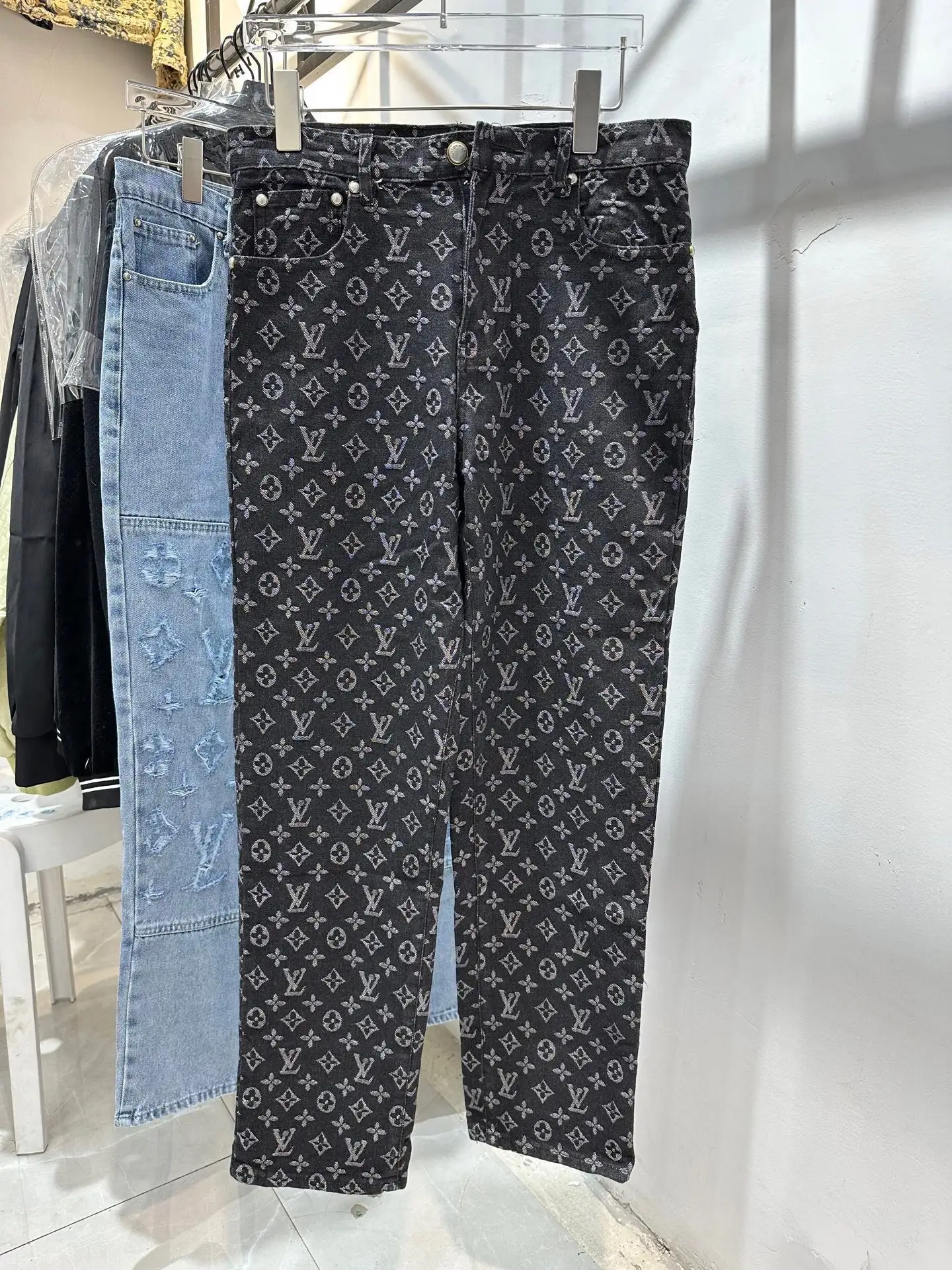 Monogram Jacquard Straight-Leg Jeans D18013849