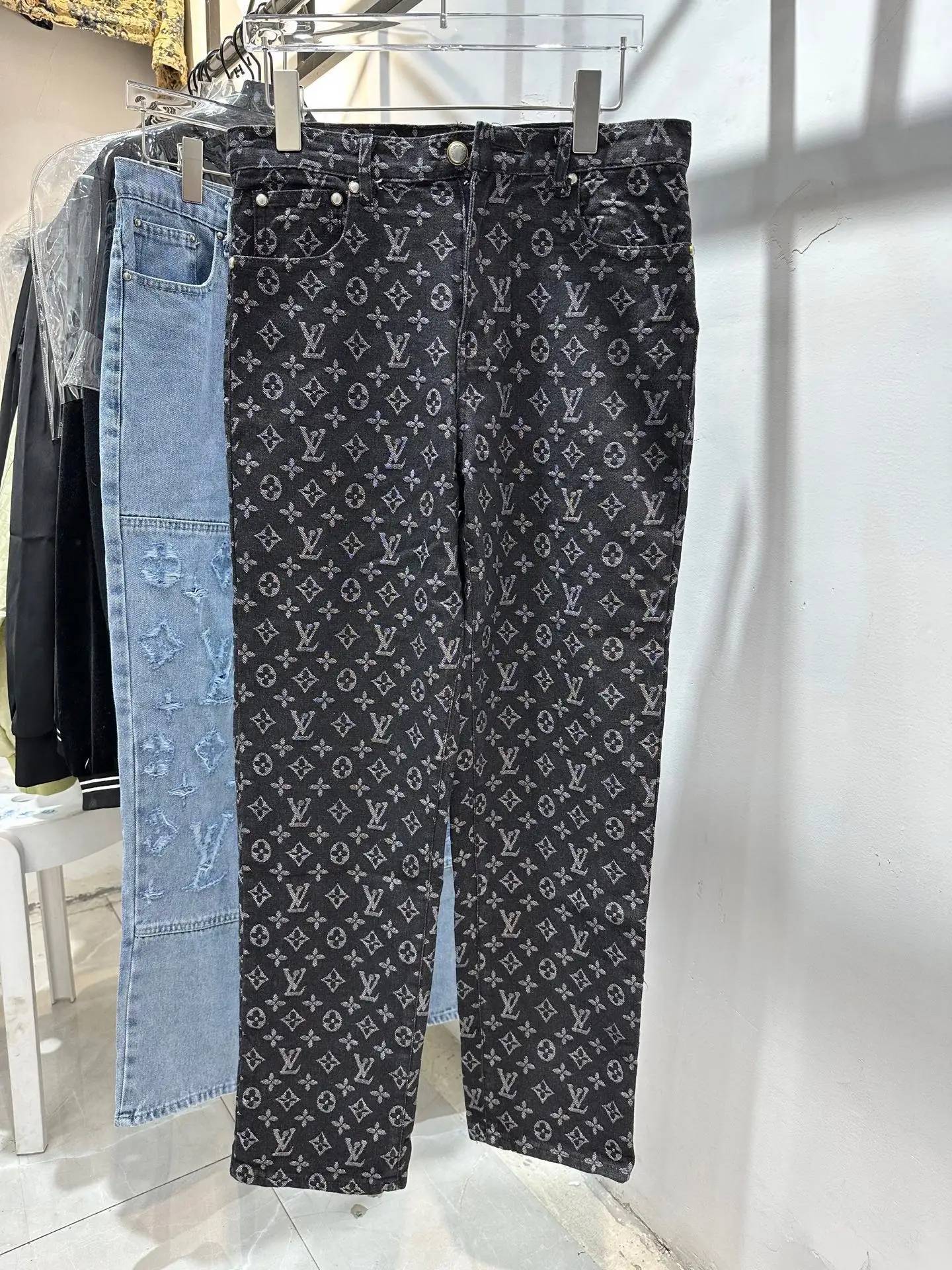 Monogram Jacquard Straight-Leg Jeans D18013849