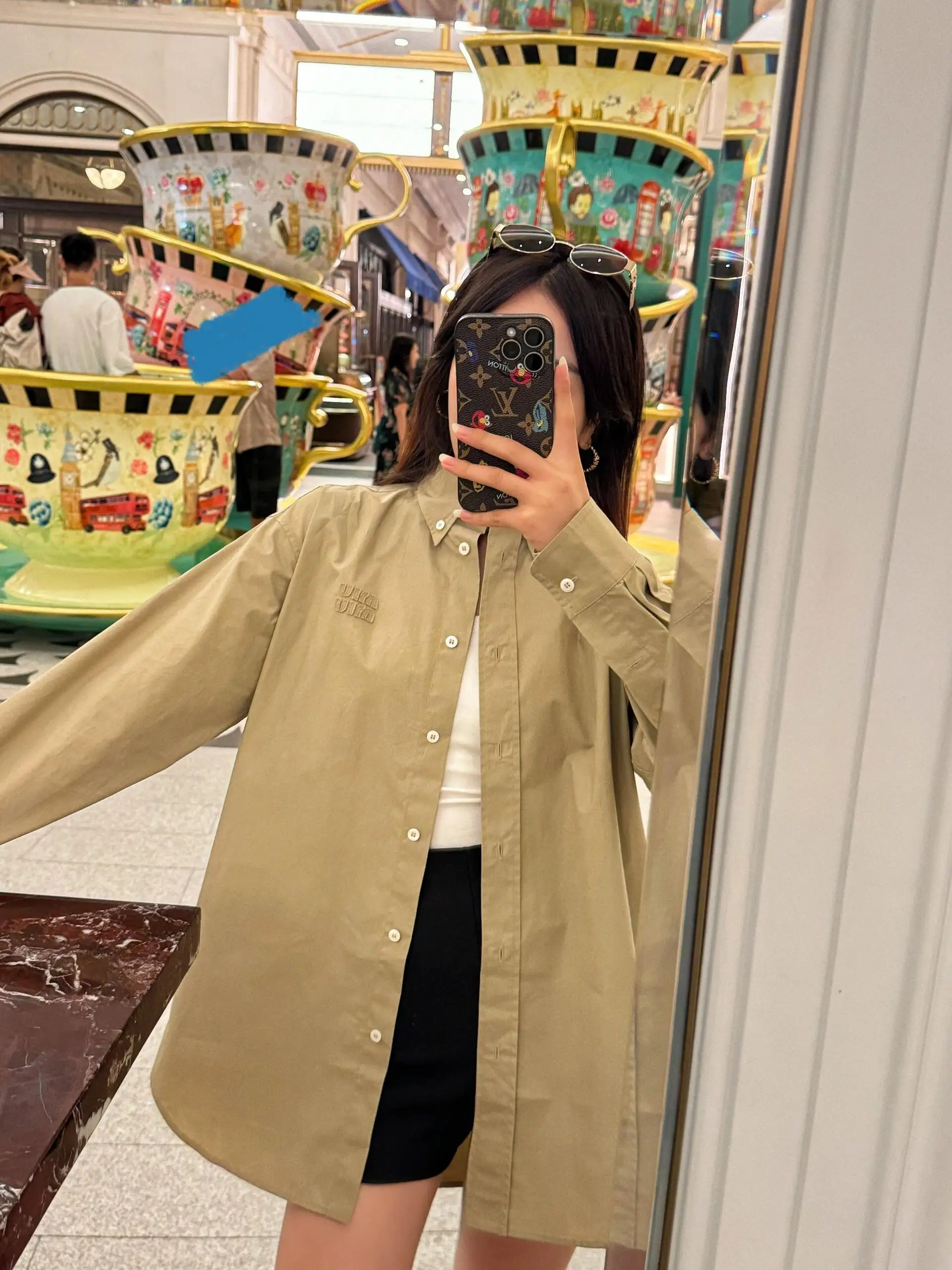 Logo Embroidered Oversized Cotton Shirt D18523750 — view 3