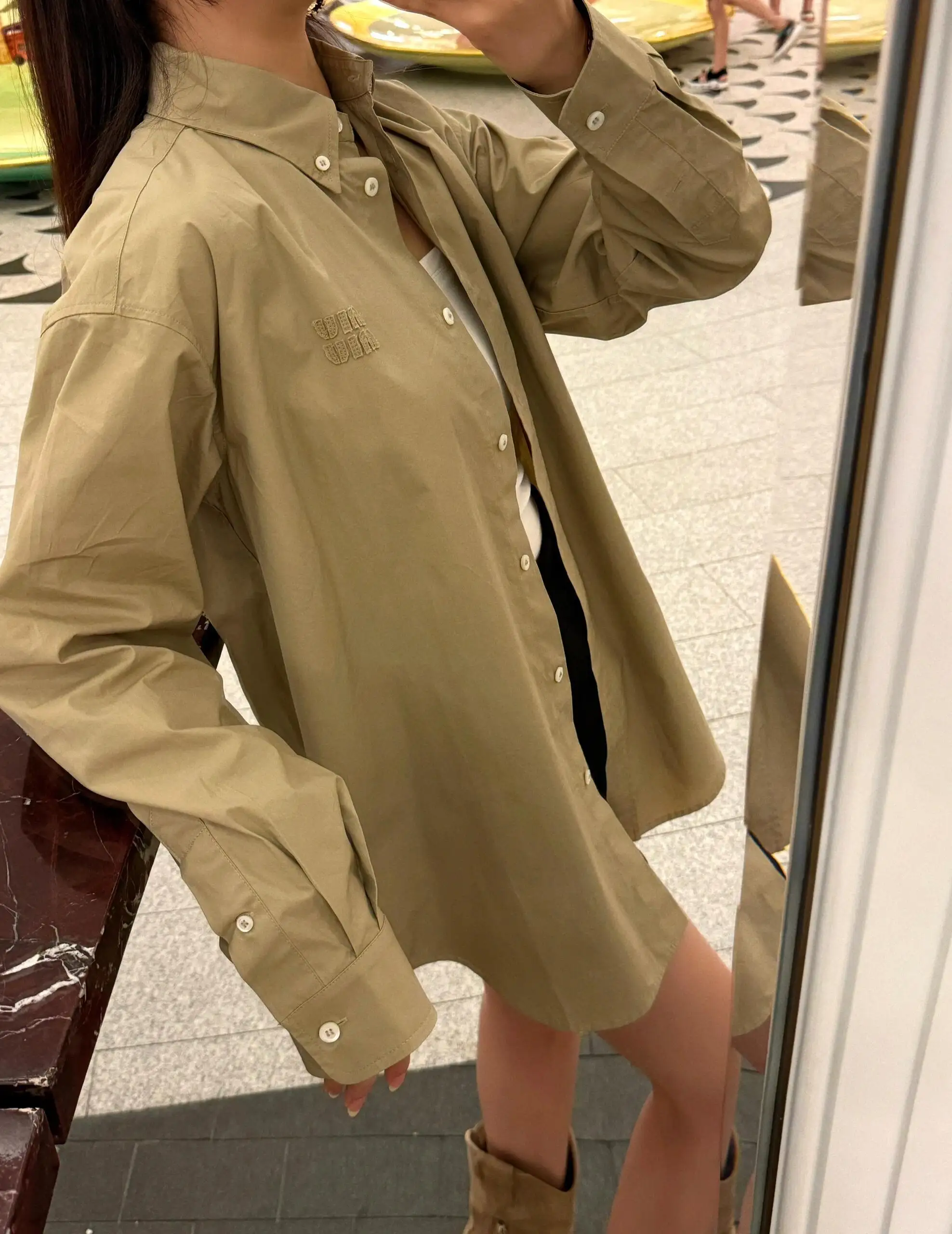 Logo Embroidered Oversized Cotton Shirt D18523750 — view 5