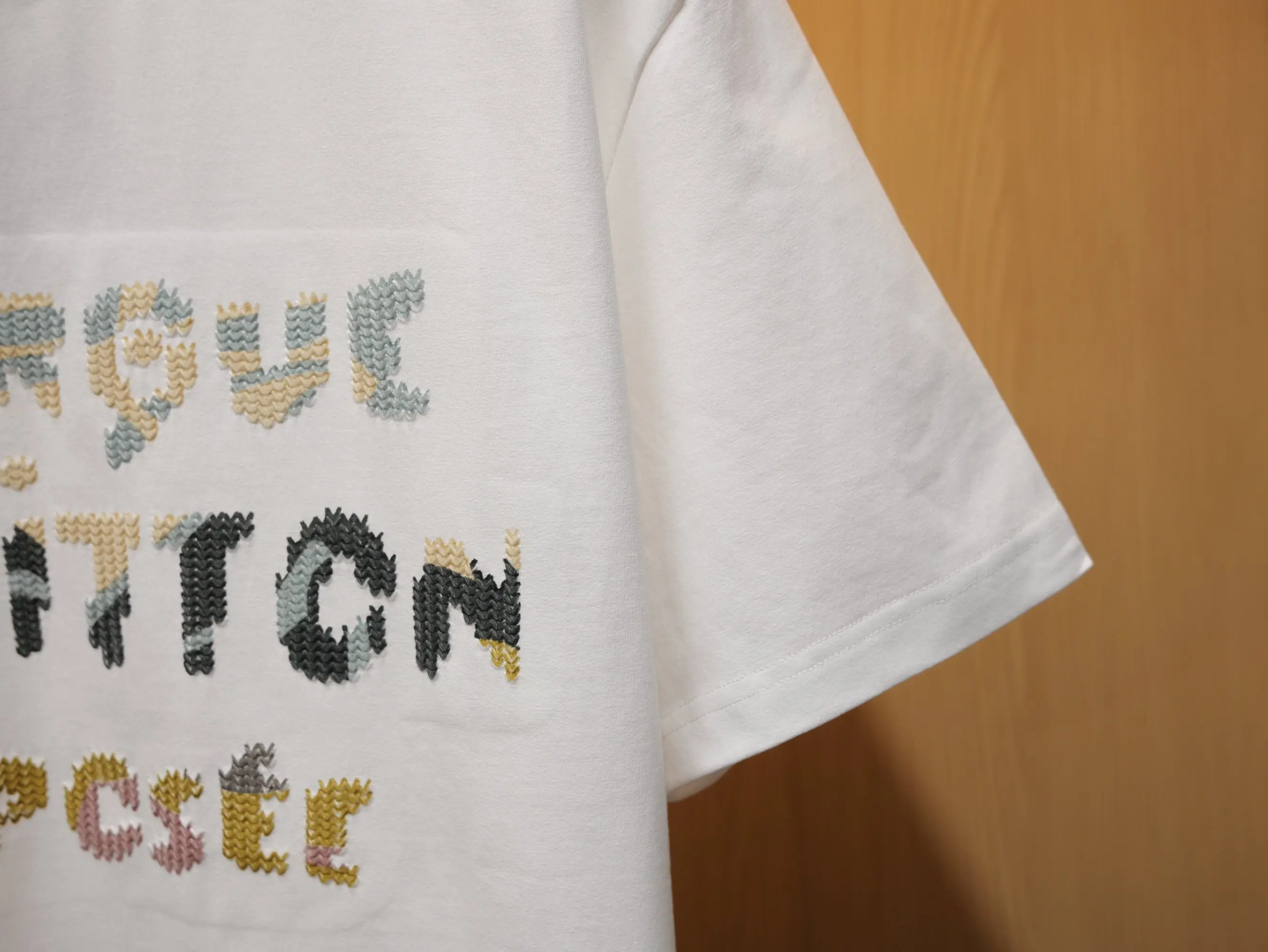 Trompe L'oeil Embroidered Logo T-Shirt D18520408 — view 6
