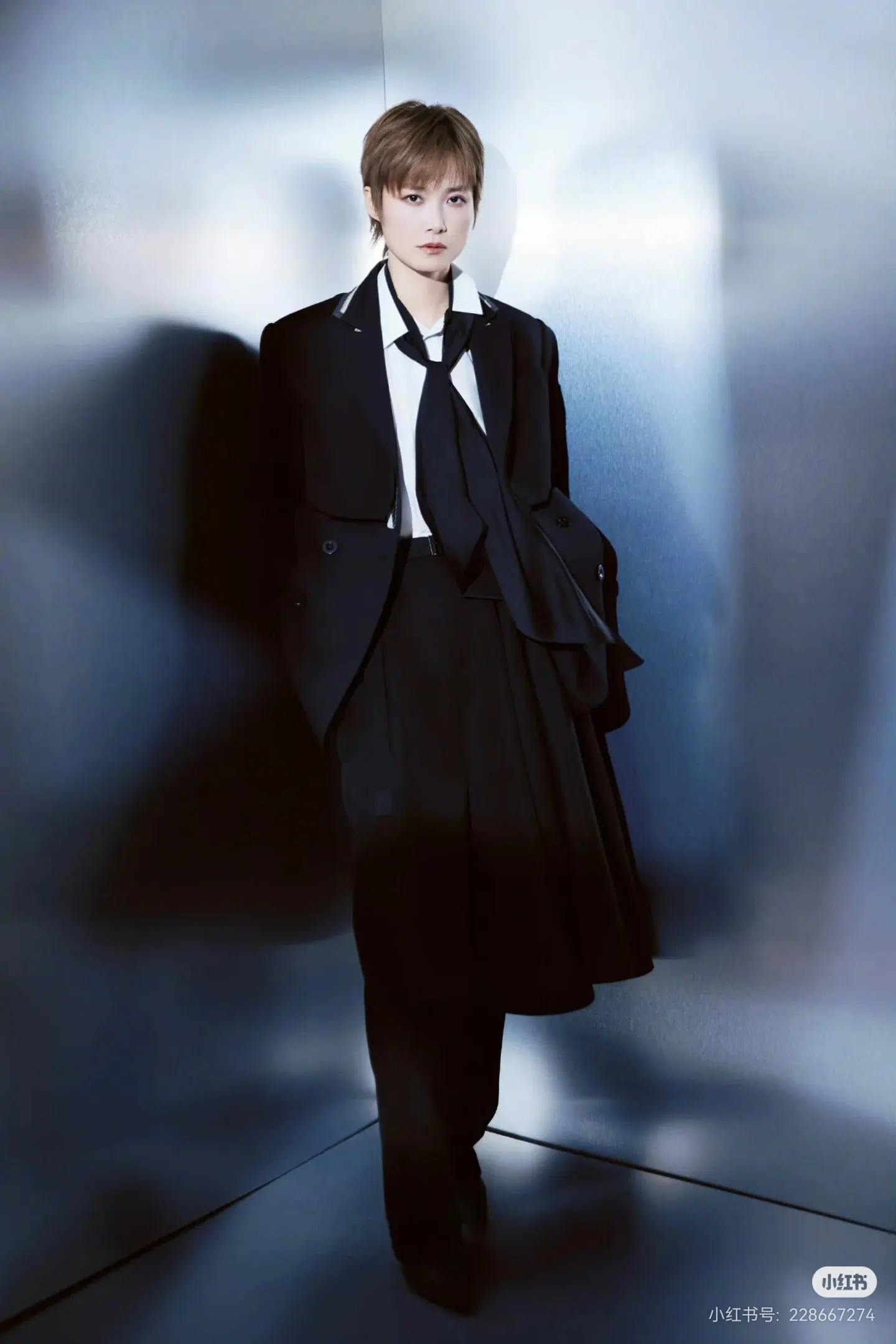 Tie-Neck Poplin Shirt with Chiffon Scarf D18523712 — view 6