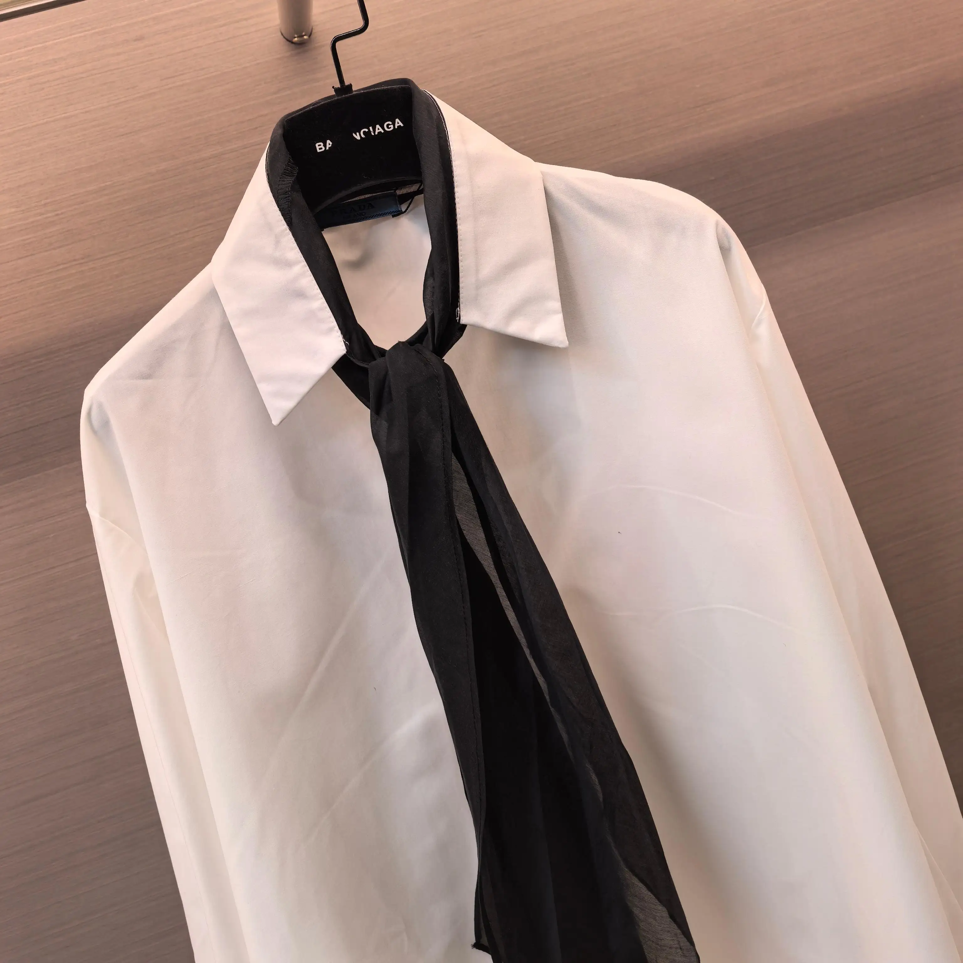 Tie-Neck Cotton-Blend Poplin Shirt D18523711 — view 3