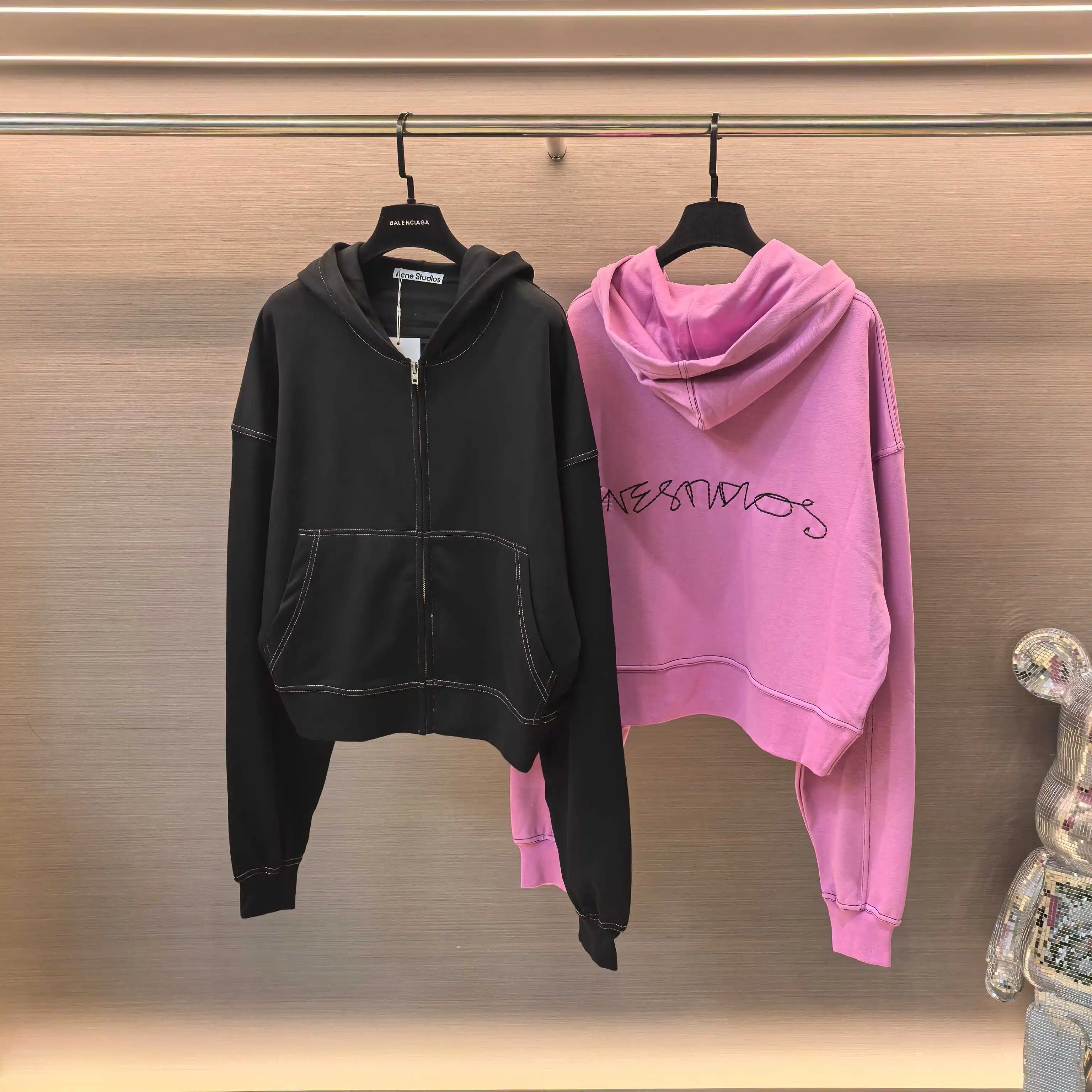 Logo Embroidered Zip-Up Hoodie D20523672 — view 8