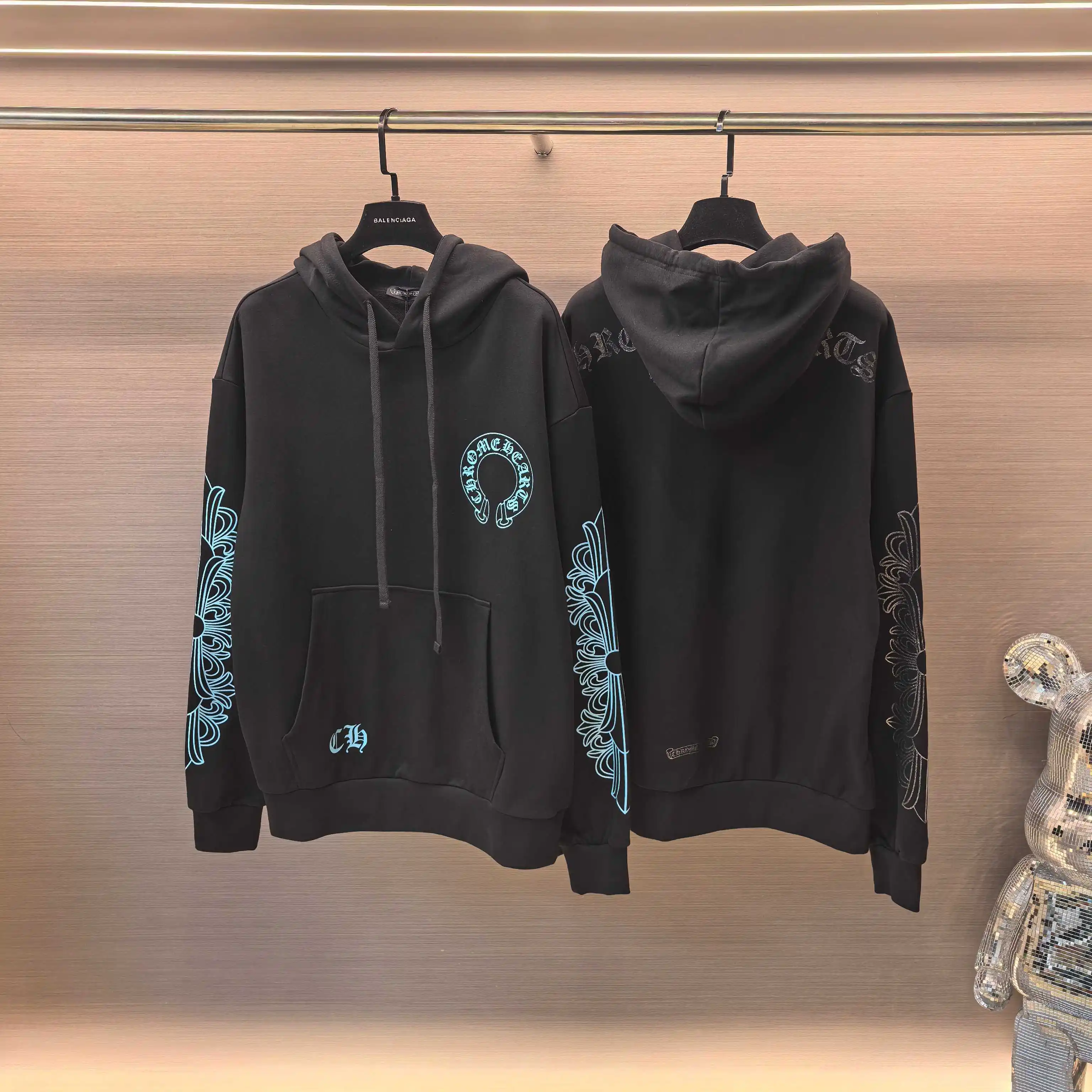 Chrome Hearts Glitter Logo Graphic Hoodie D21023663