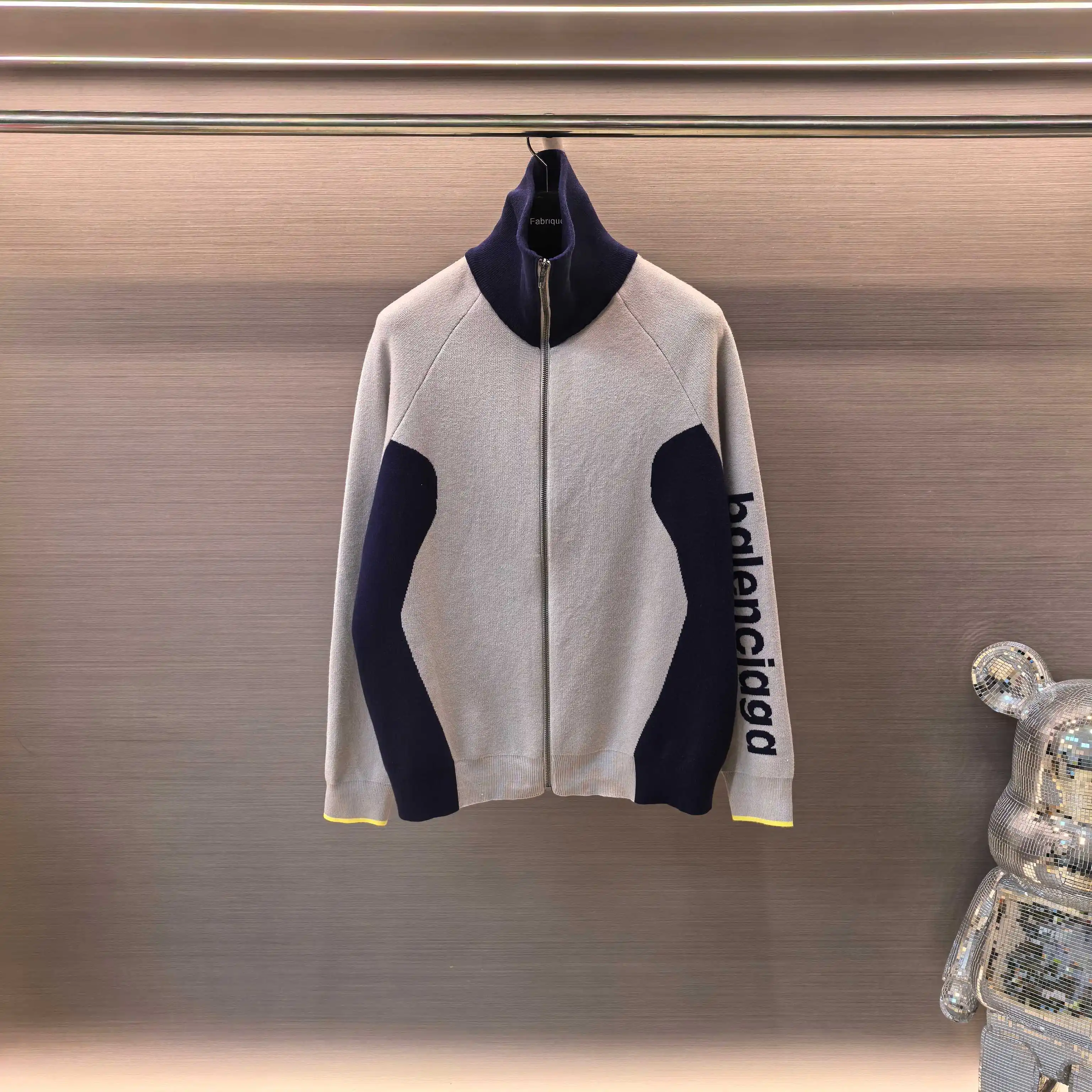Color-Block Zip-Up Knit Cardigan D21523610