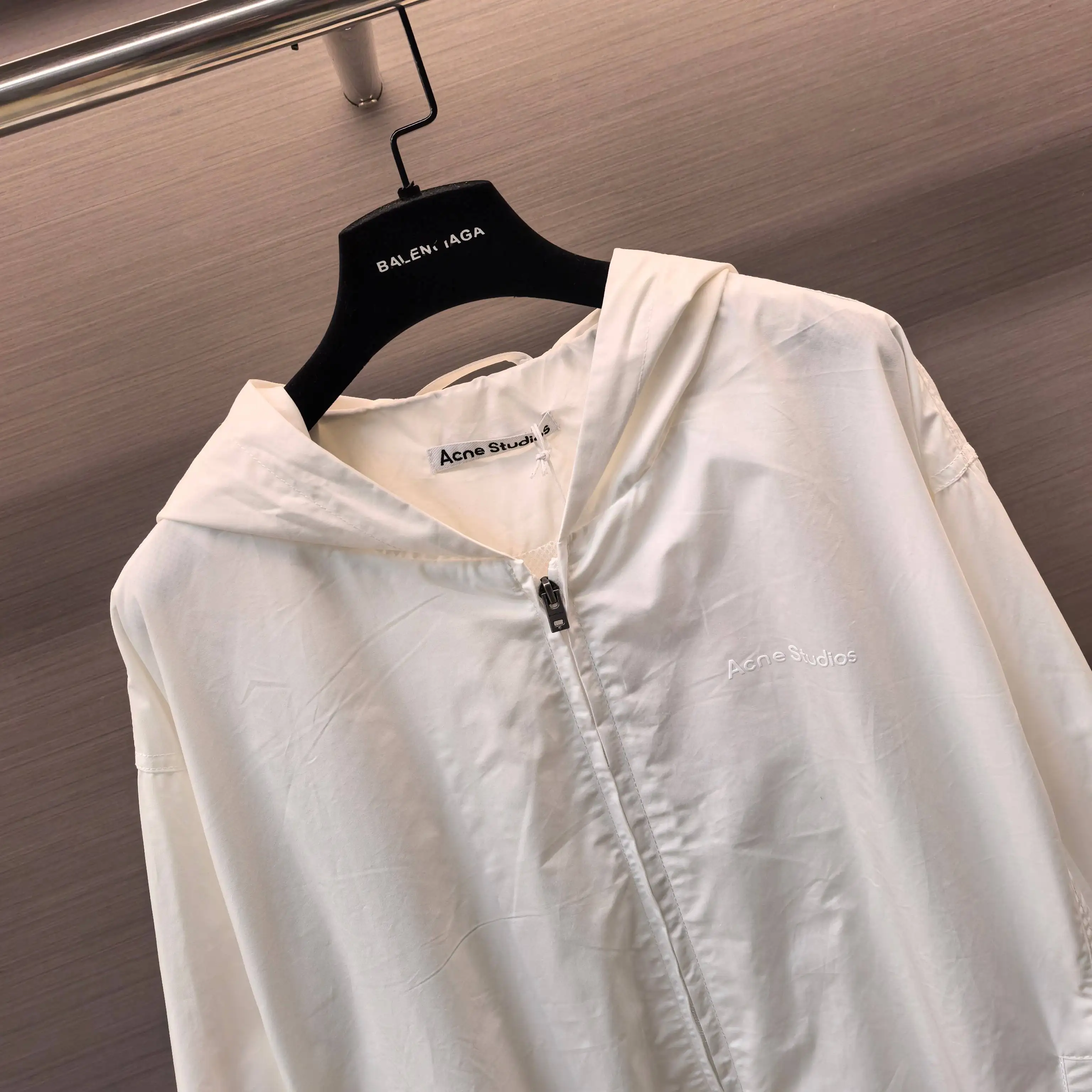 Acne Studios 1996 Hooded Windbreaker Jacket D22023644 — view 4