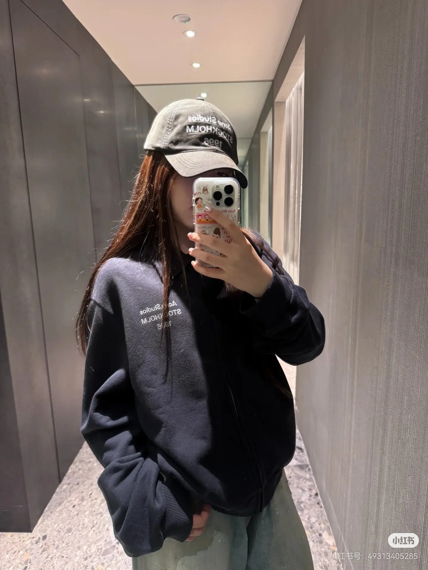 Logo-Print Faded Zip-Up Sweatshirt D22523694 — view 4