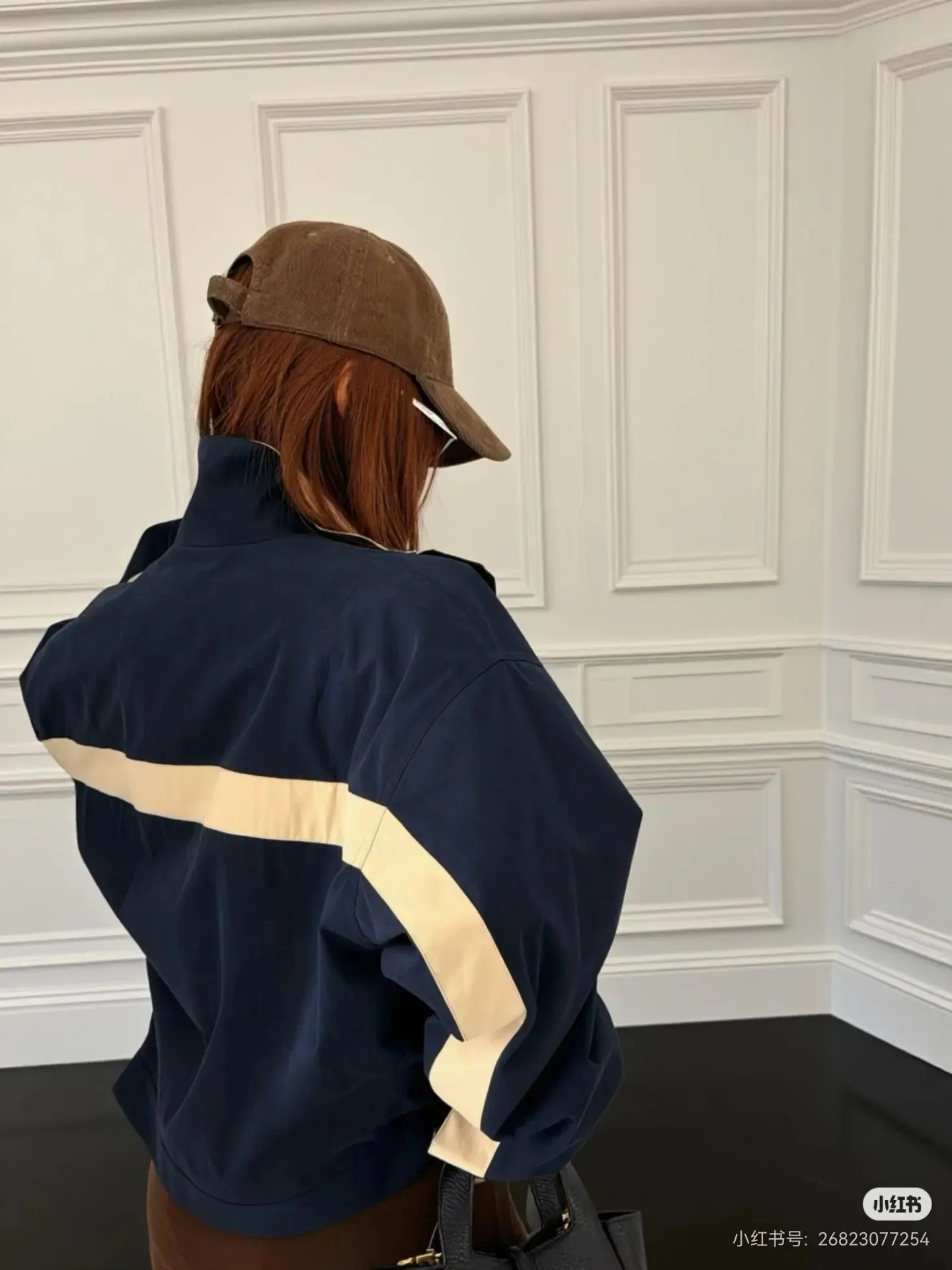 Contrast Stripe Embroidered Track Jacket D23523636 — view 8