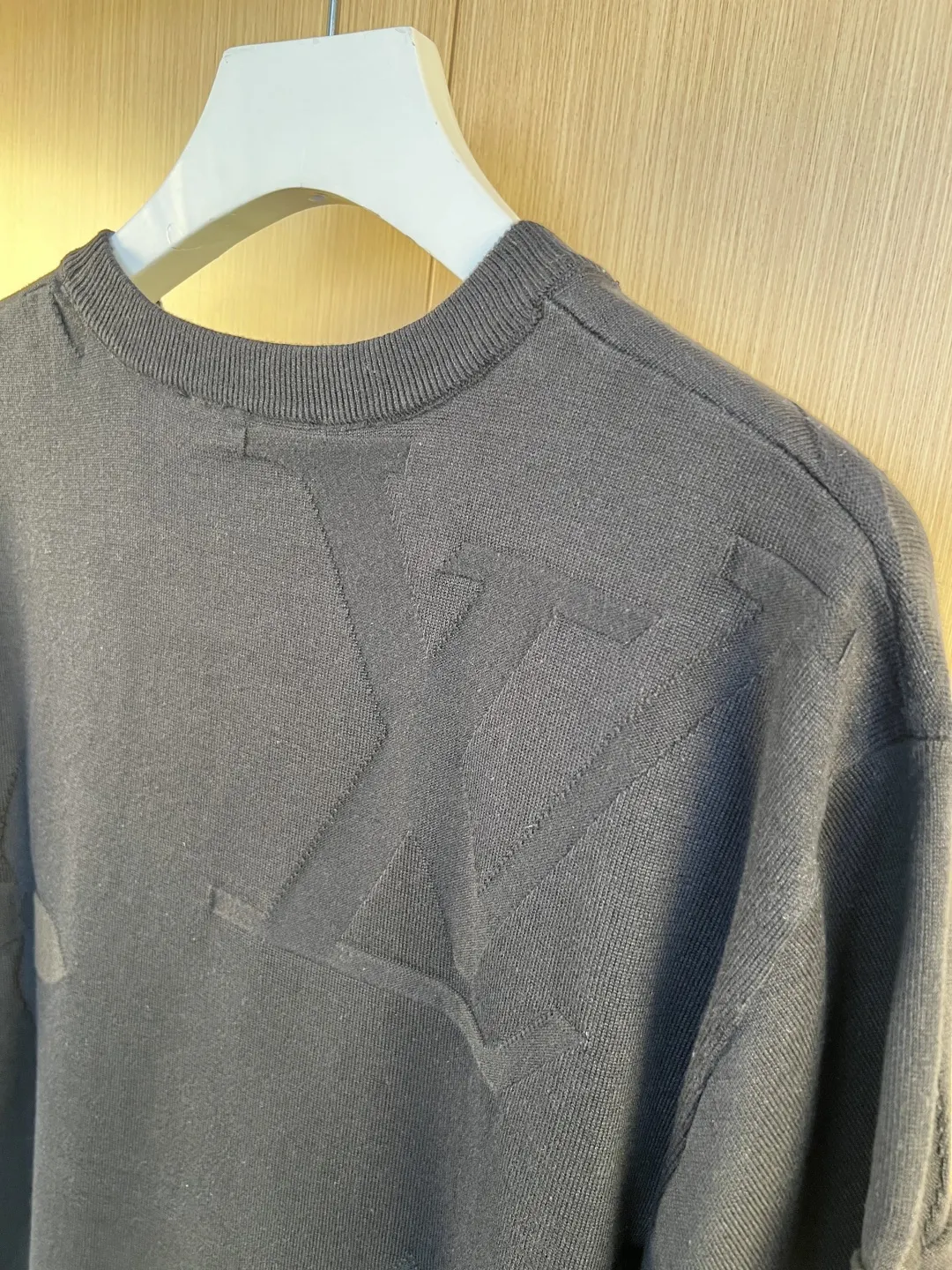 Monogram Embossed Knit T-Shirt D24020560 — view 8