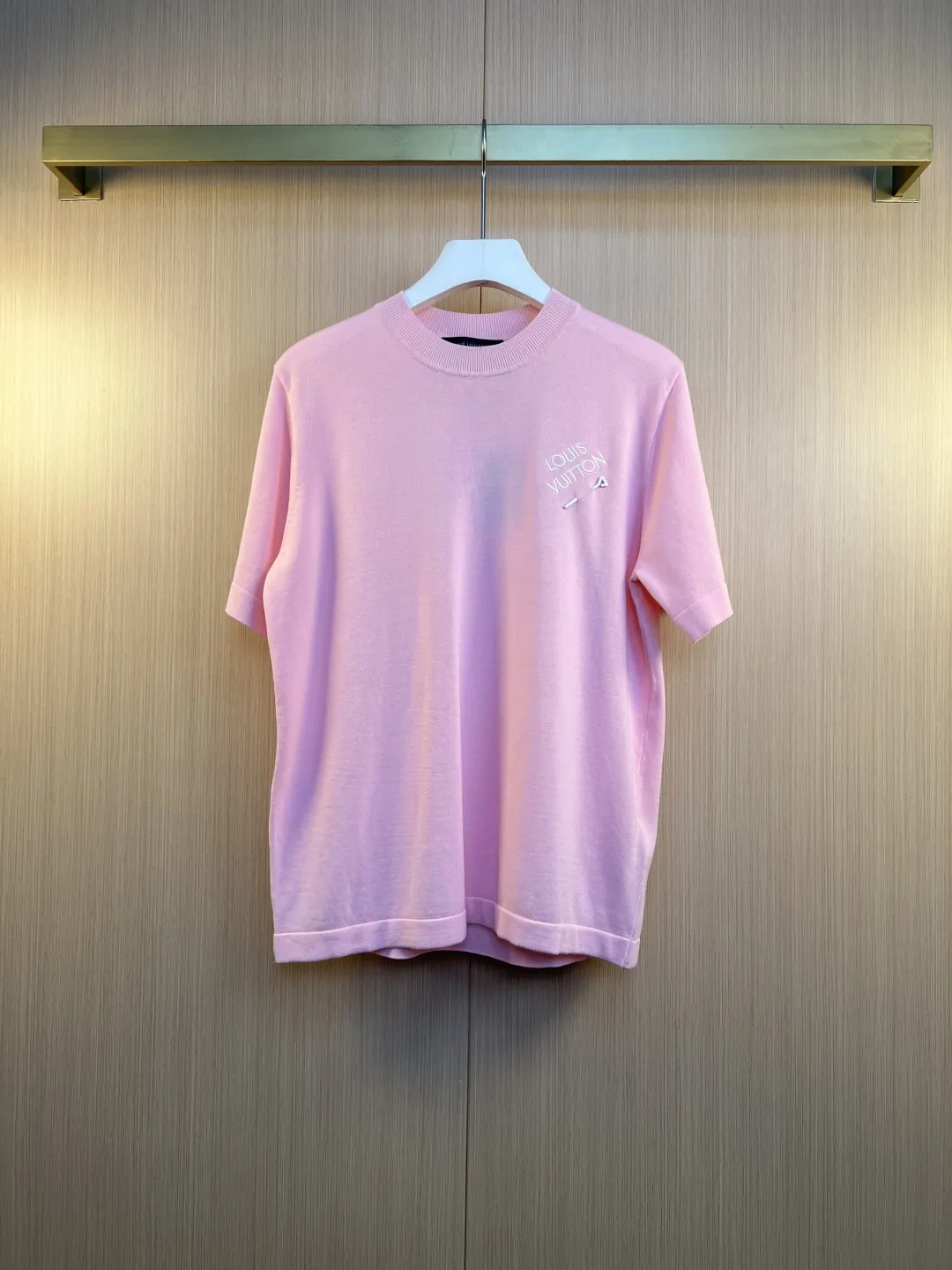 Embroidered Logo Knit Short-Sleeve Top D24020561