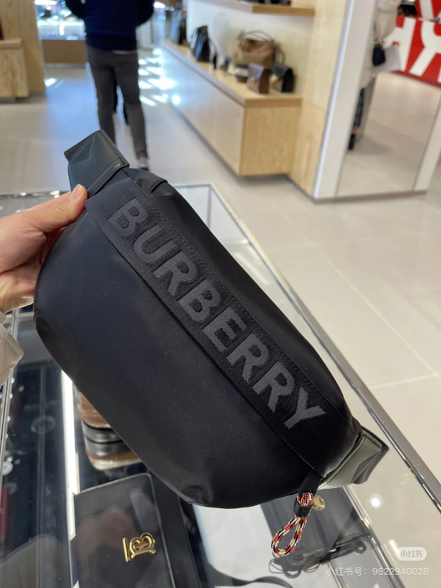 Burberry Nylon Belt Bag D24517812 — view 4