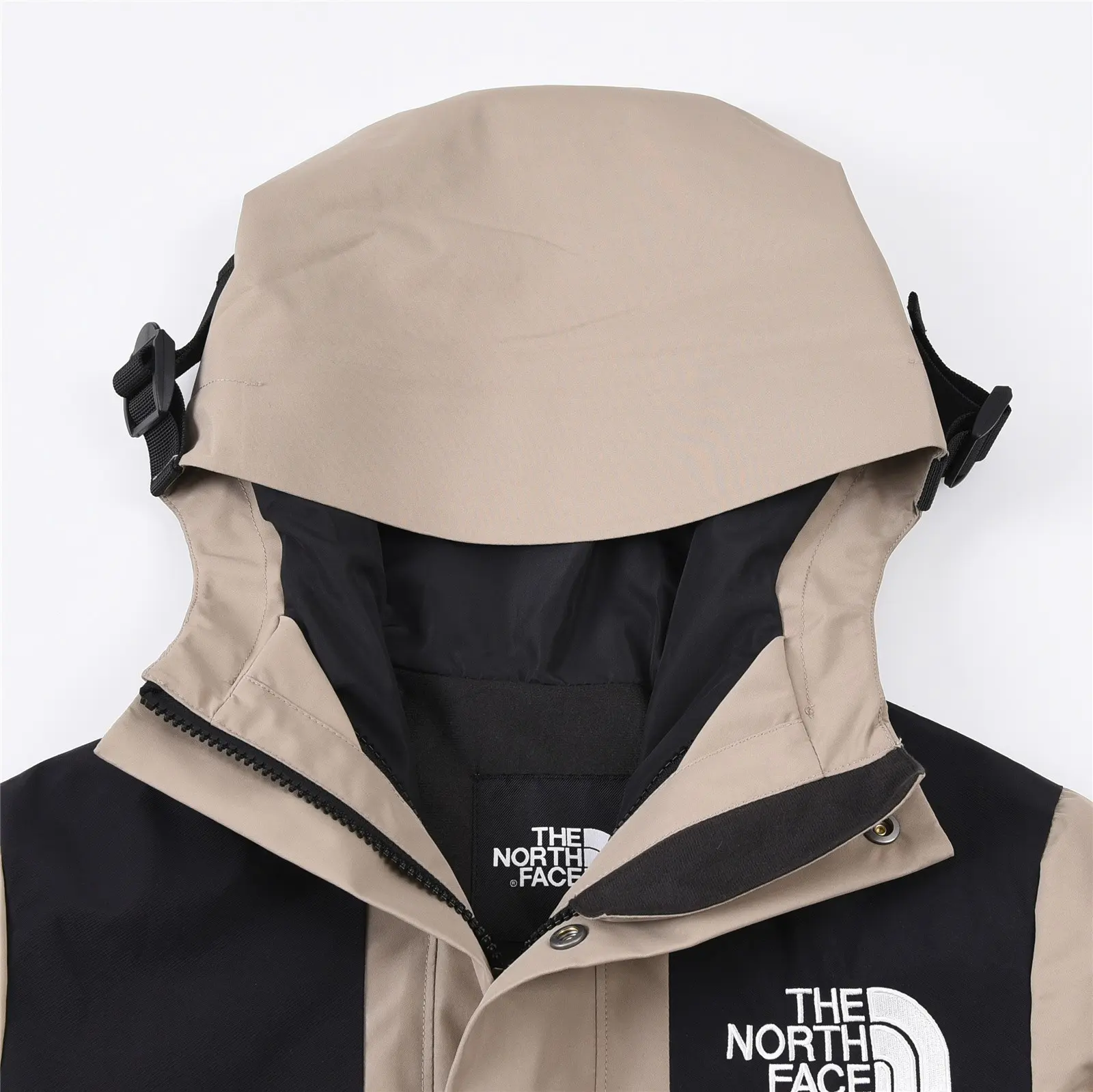 Kids' 1990 Mountain Jacket D25020347 — view 2