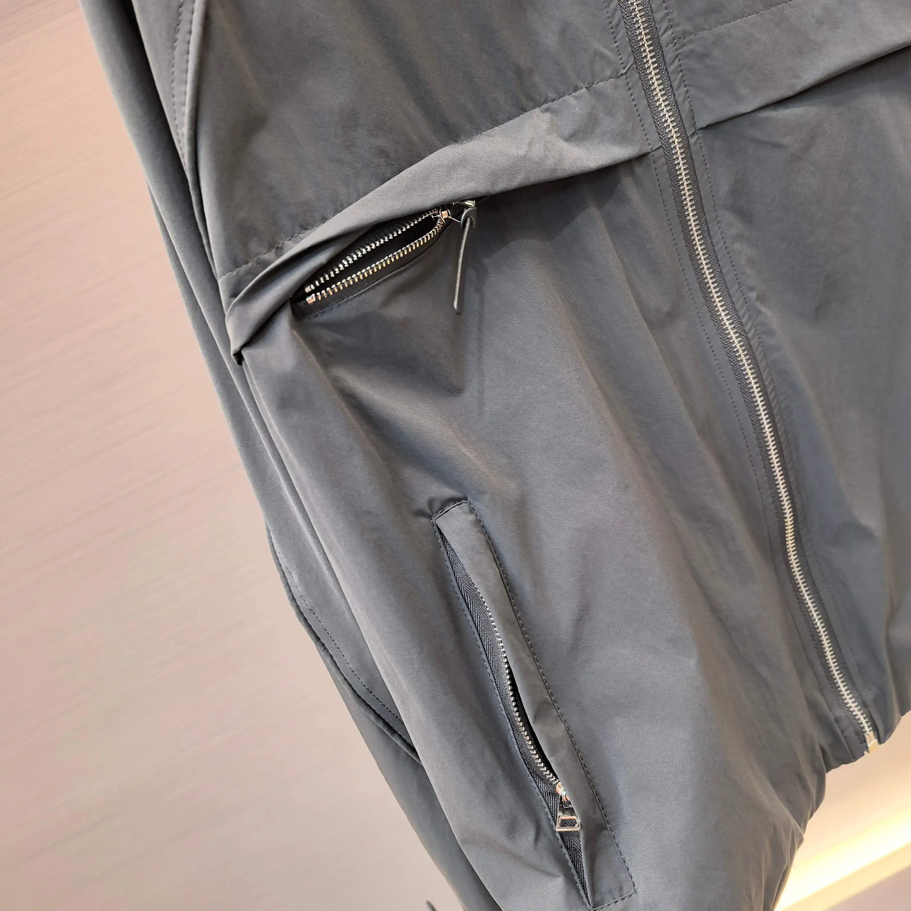 Crinkled Nylon Zip-Up Jacket D25523776 — view 7