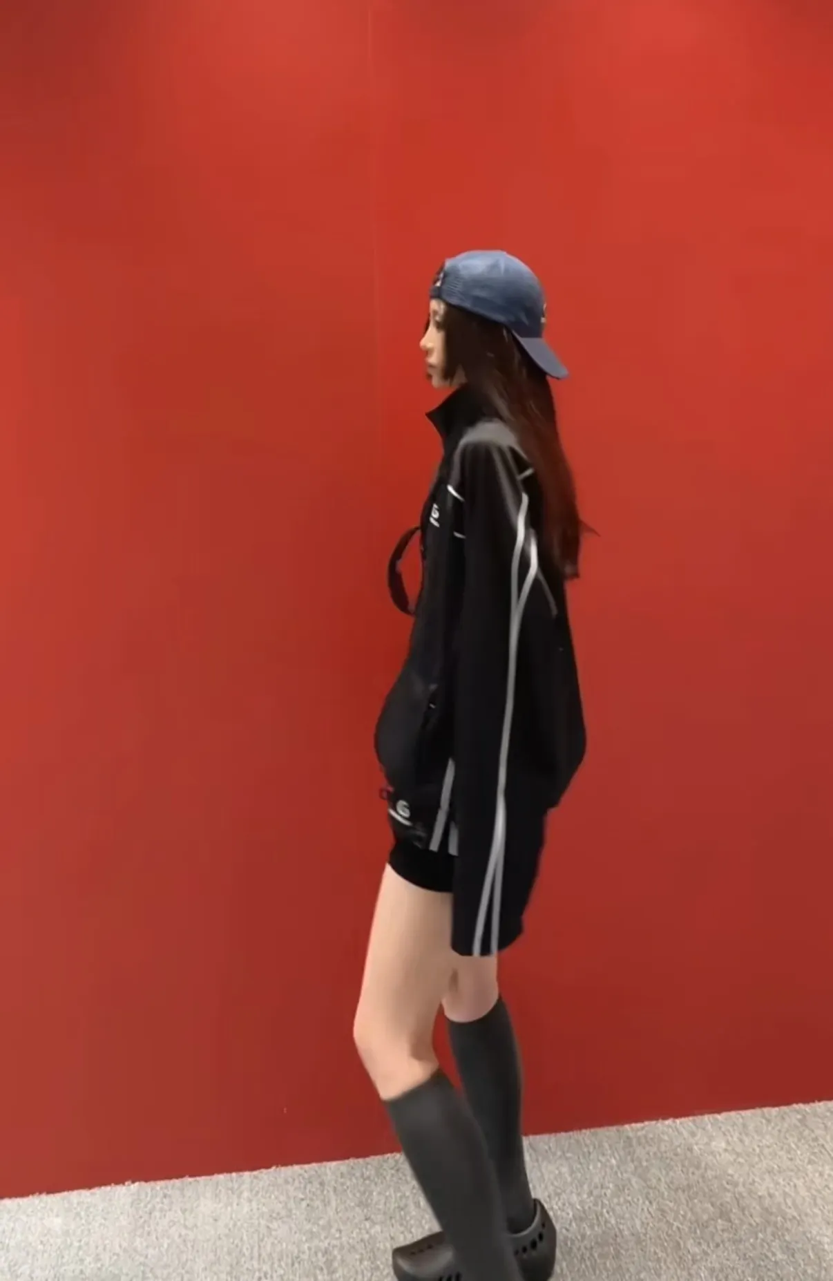 NBA Logo Embroidered Tracksuit Jacket and Skirt Set D28023683 — view 3
