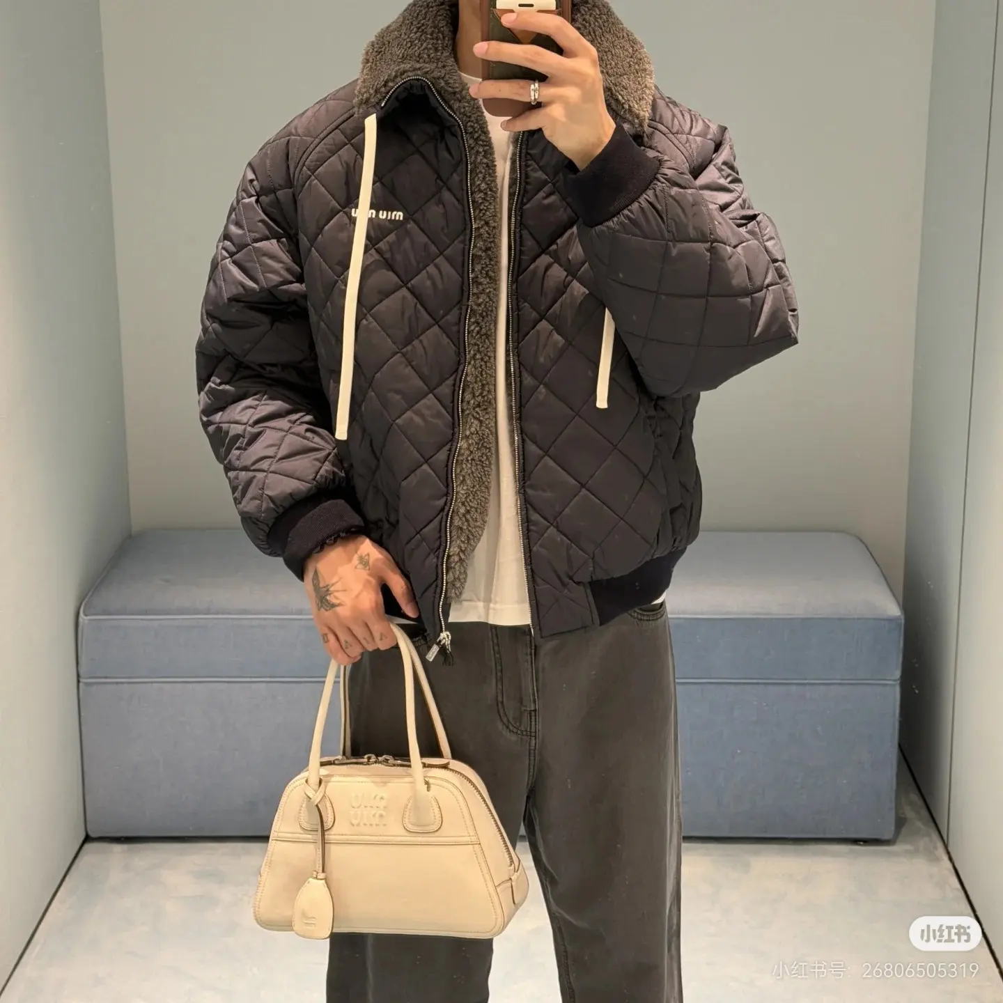 Quilted Shearling-Trimmed Bomber Jacket D28023702 — view 5