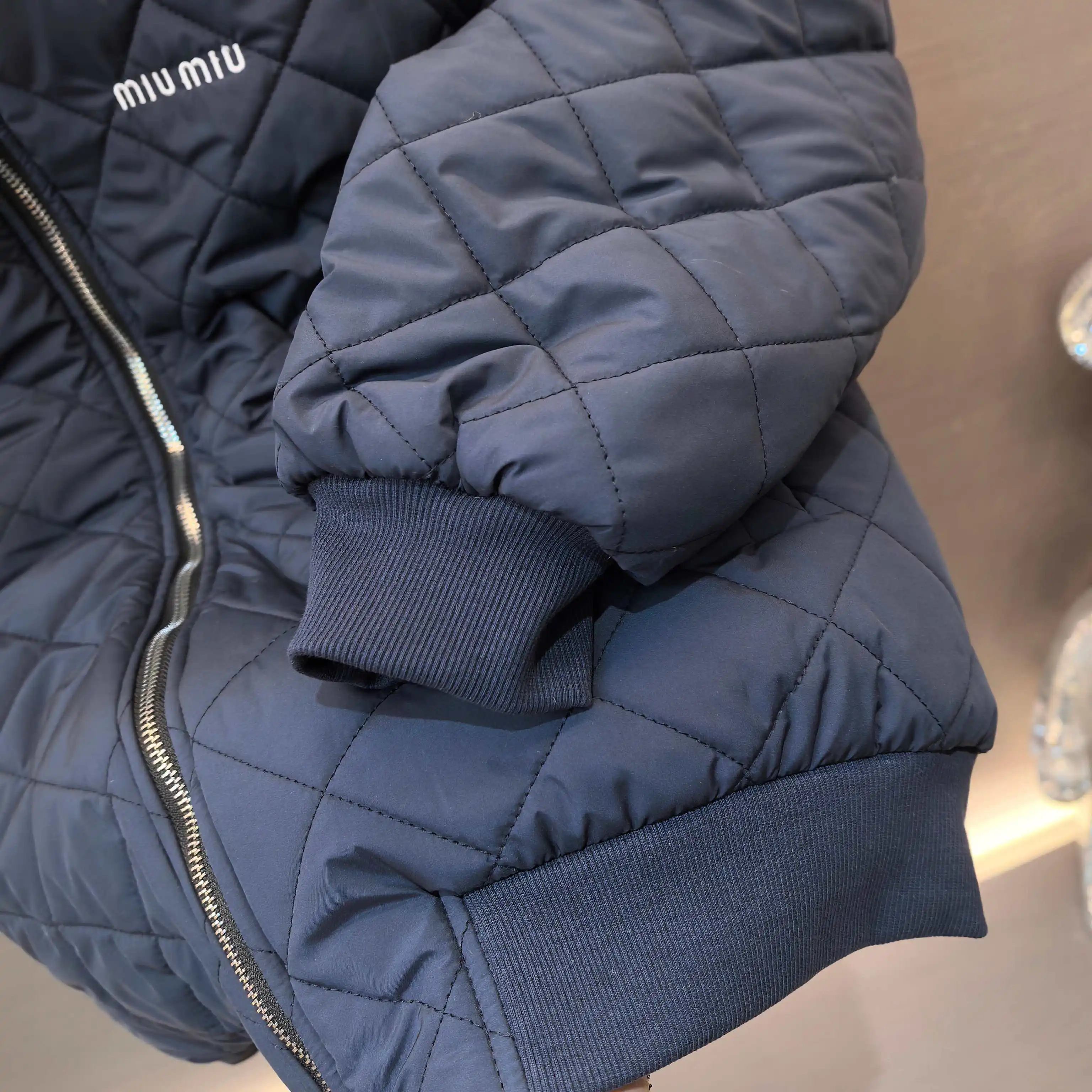 Quilted Shearling-Trimmed Padded Jacket D28023704 — view 5