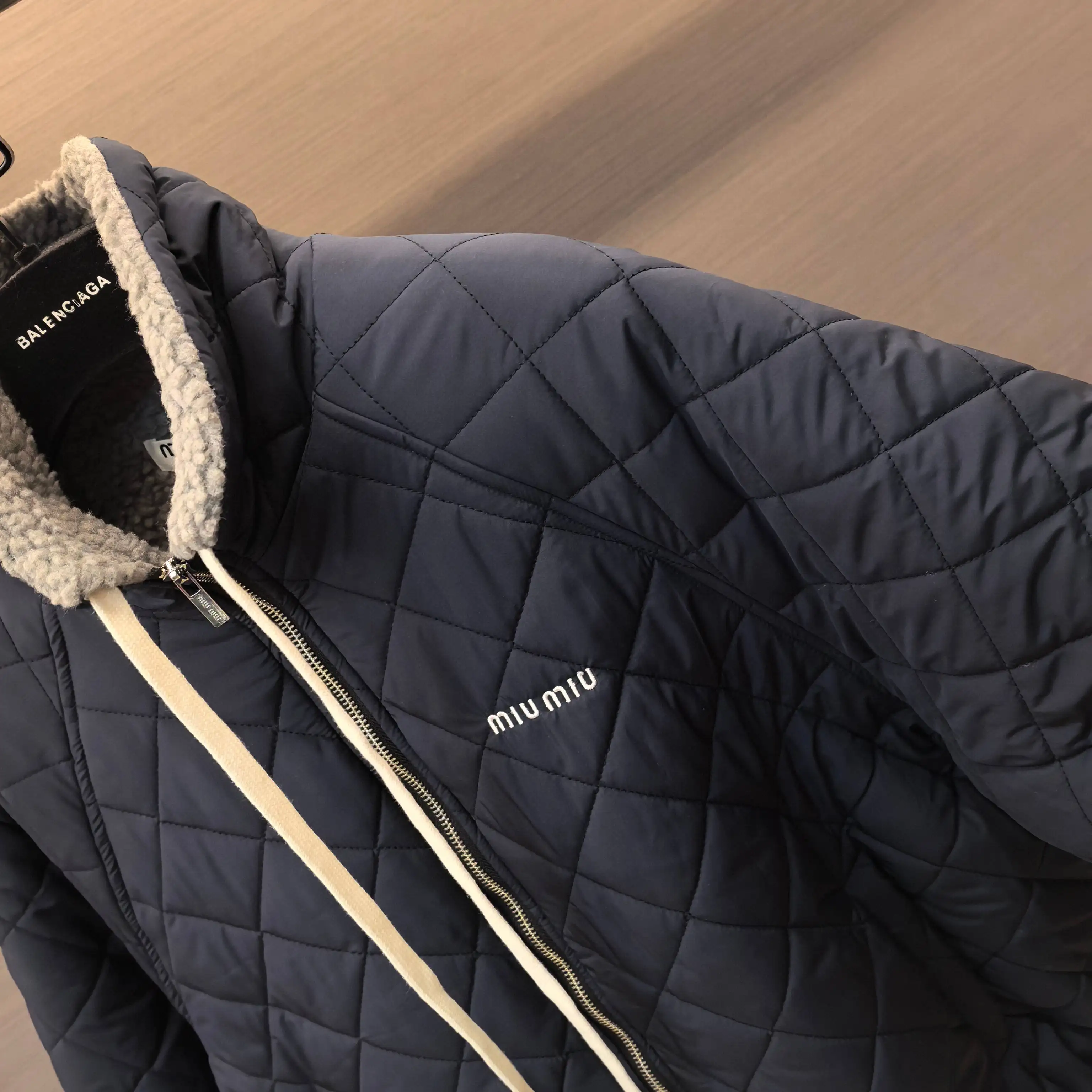 Quilted Shearling-Trimmed Padded Jacket D28023704 — view 6