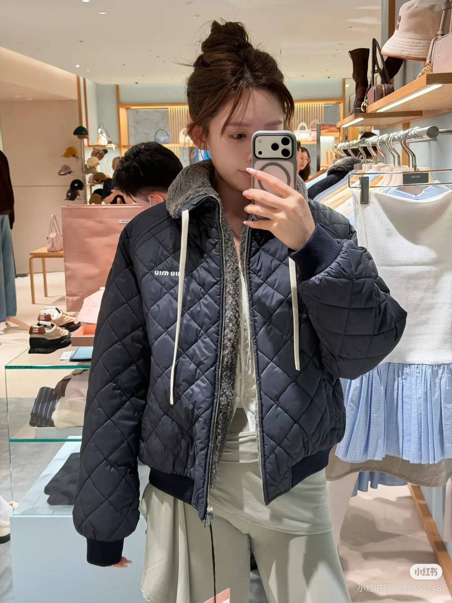 Quilted Shearling-Trimmed Padded Jacket D28023703 — view 2