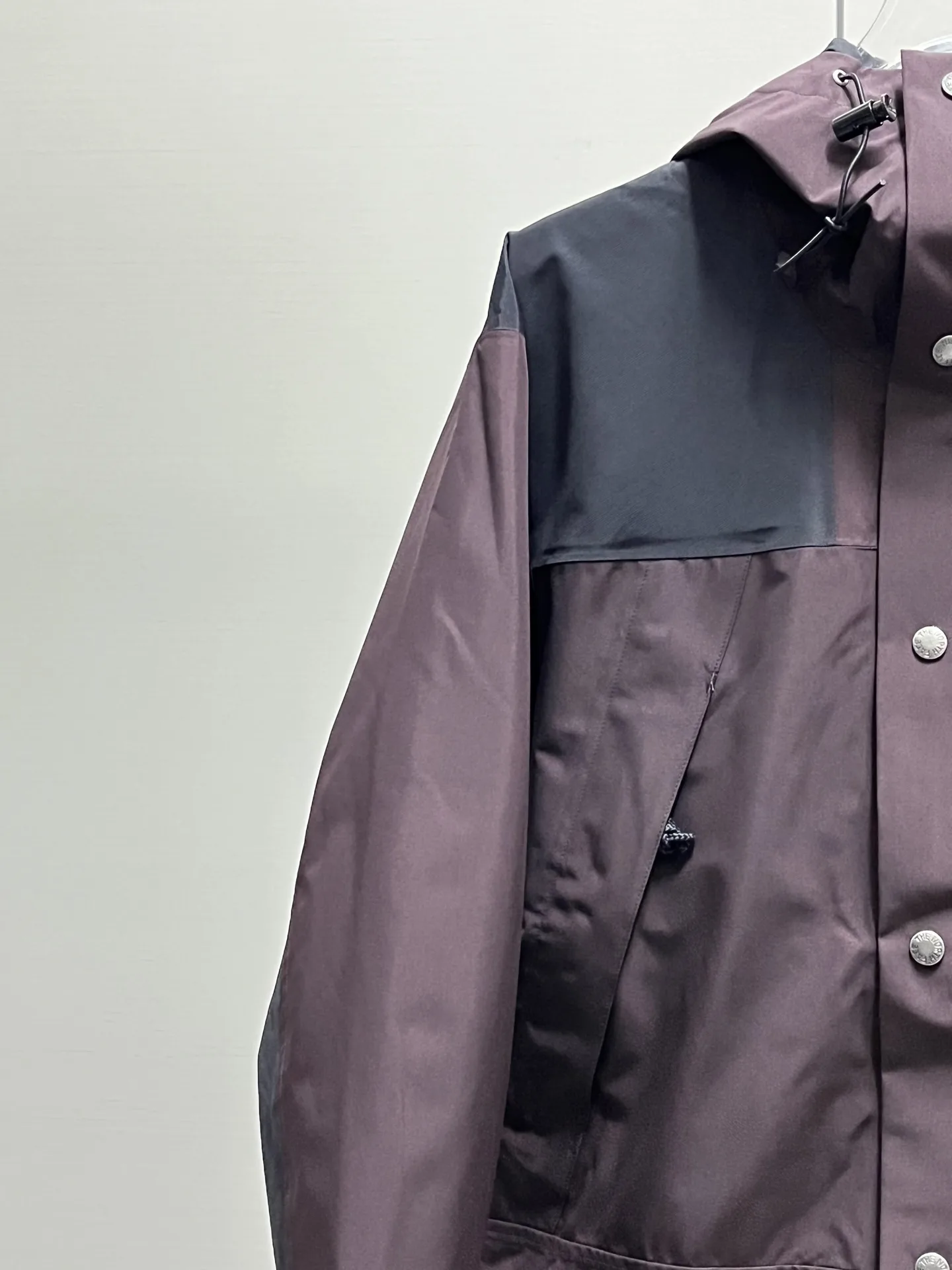 1990 Mountain Jacket GORE-TEX Shell D28020364 — view 5