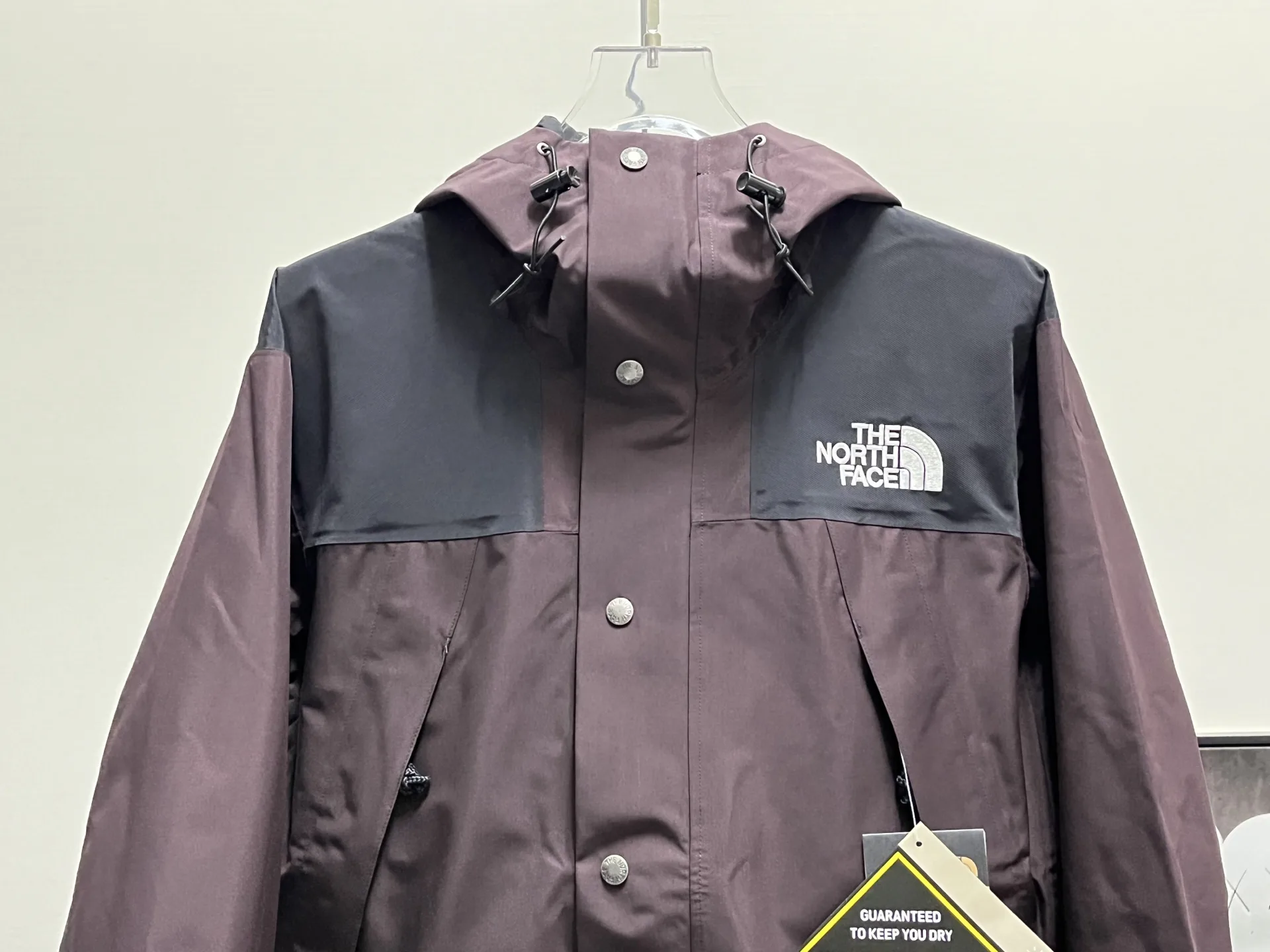 1990 Mountain Jacket GORE-TEX Shell D28020364 — view 8