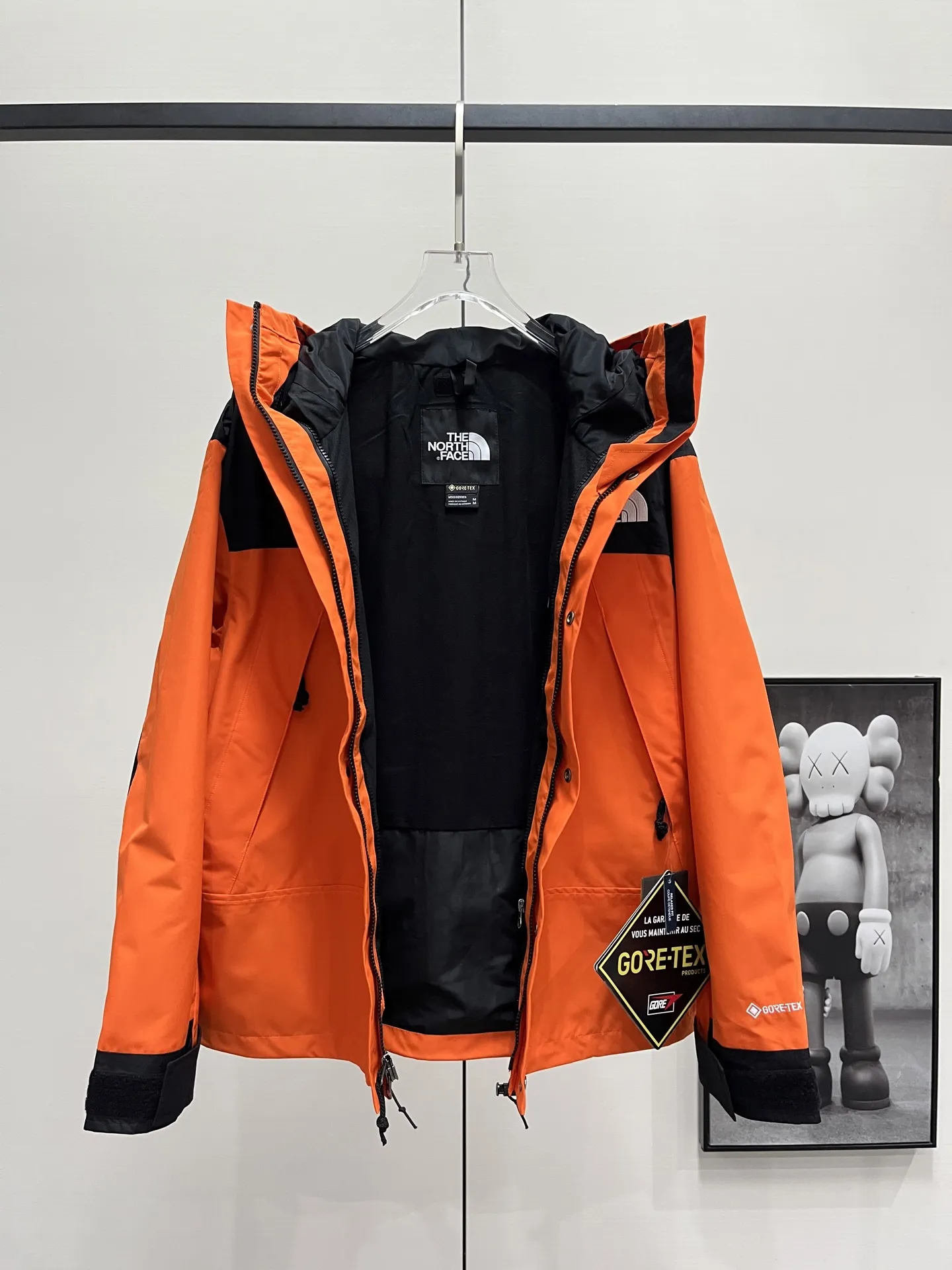 1990 Mountain Jacket Waterproof Shell D28020365 — view 7
