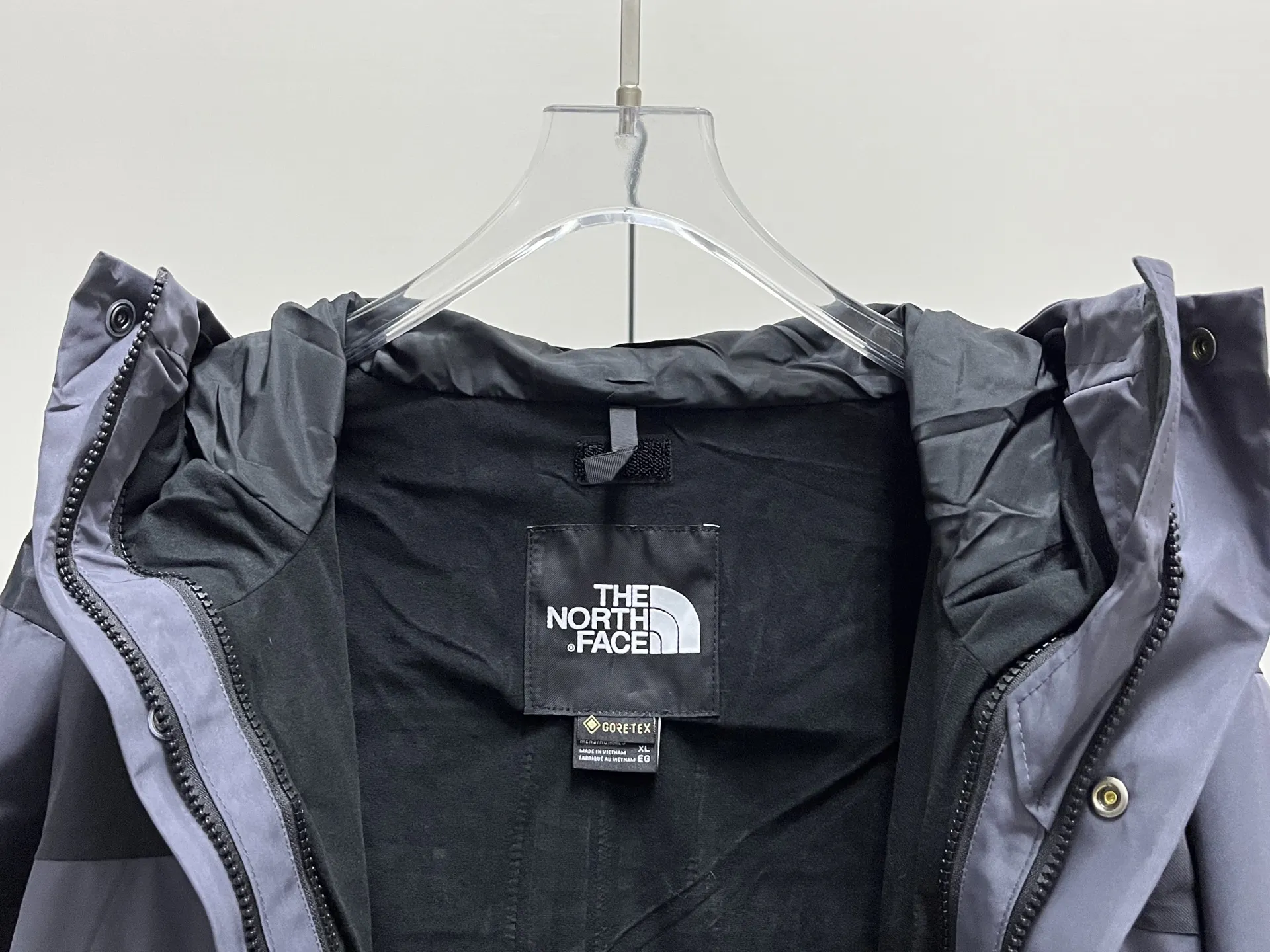 1990 Mountain Jacket GORE-TEX Shell D28020363 — view 9