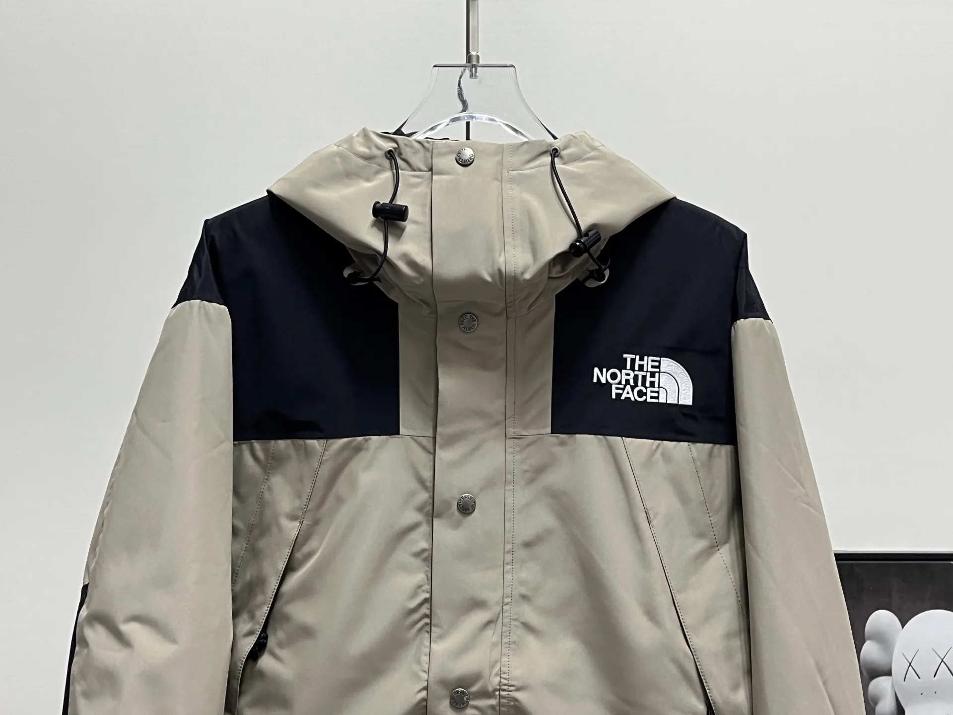 1990 Mountain Jacket GORE-TEX Shell D28020362 — view 8