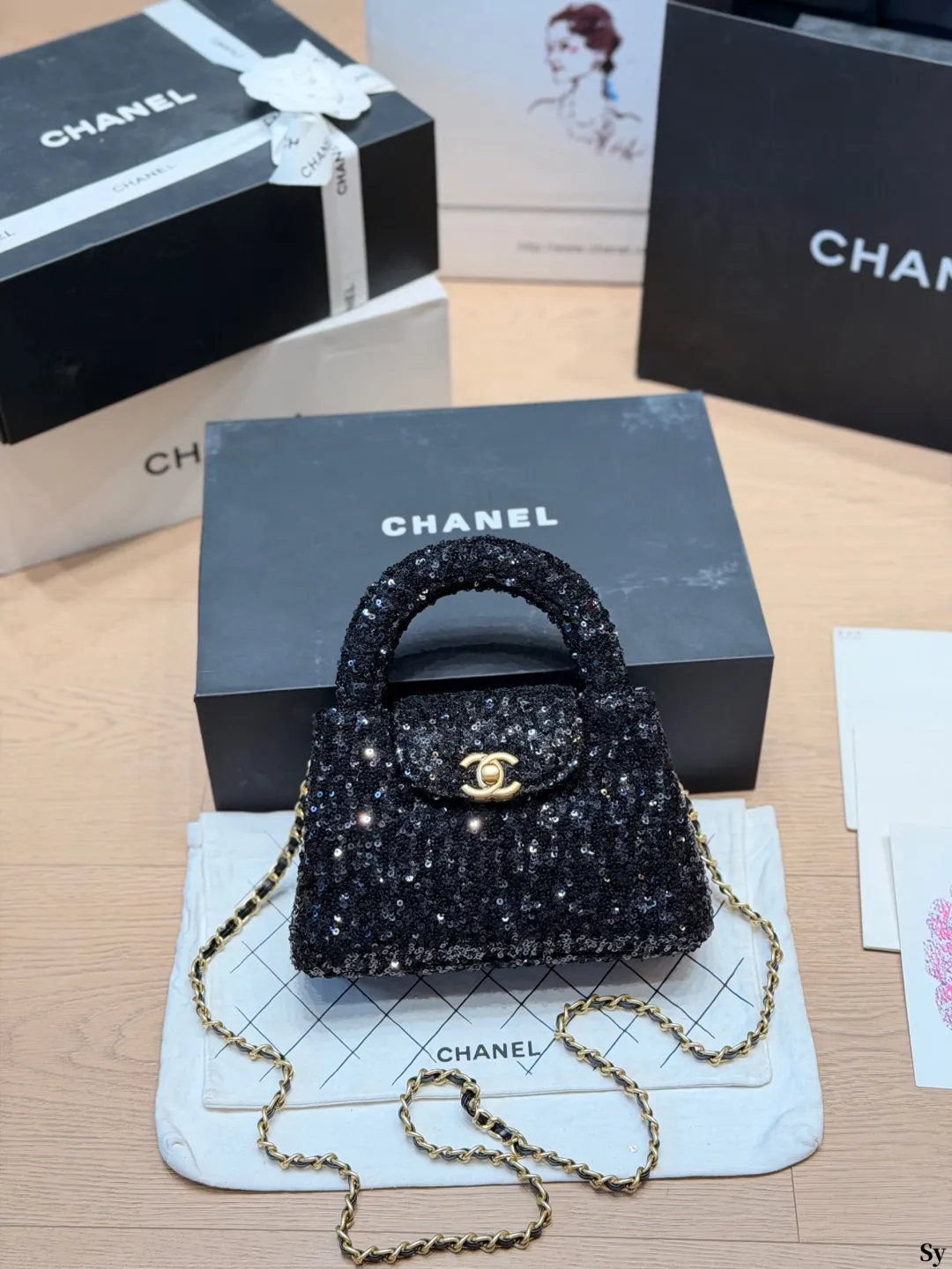 Chanel 26C Sequin Kelly Top-Handle Bag D30018340 — view 2