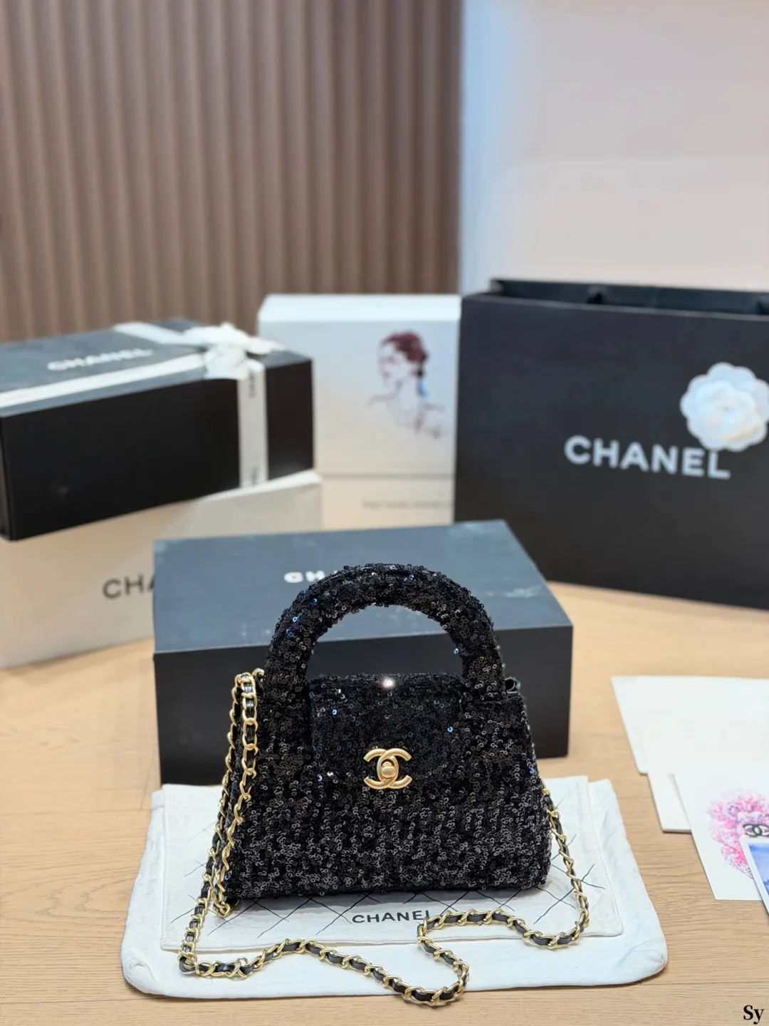 Chanel 26C Sequin Kelly Top-Handle Bag D30018340 — view 4