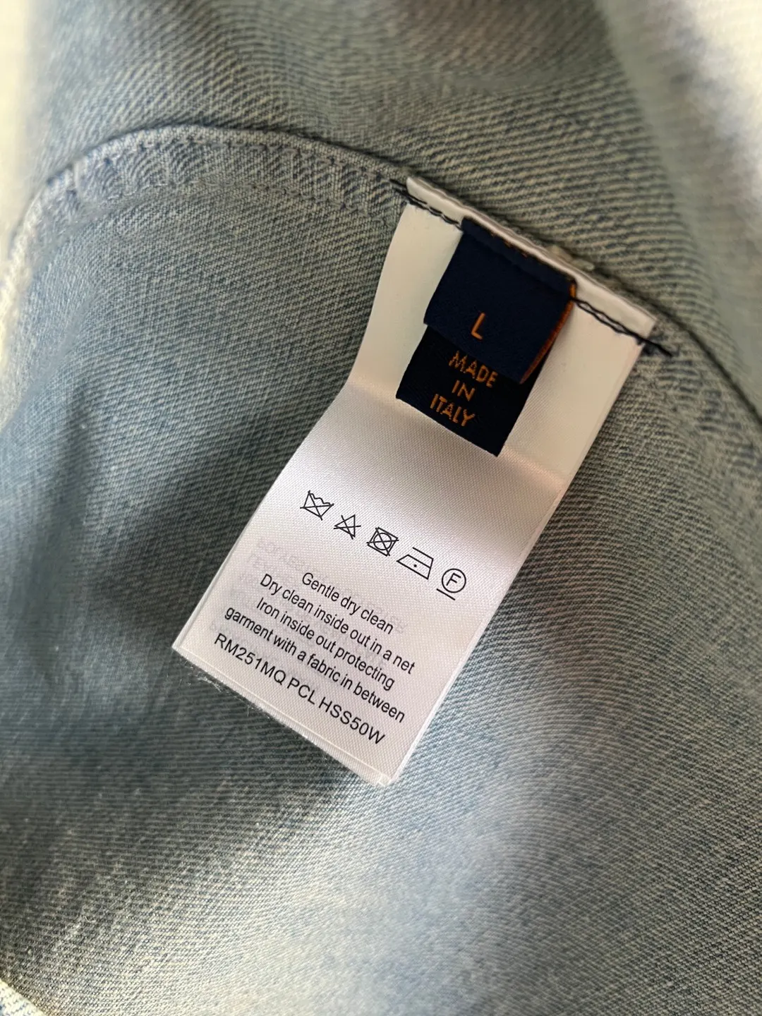 Embroidered Logo Short-Sleeve Denim Shirt D30020541 — view 7
