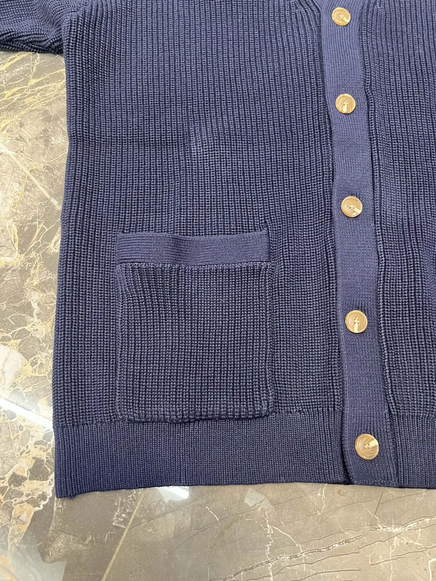 Embroidered Logo Cotton Knit Cardigan D30020421 — view 6