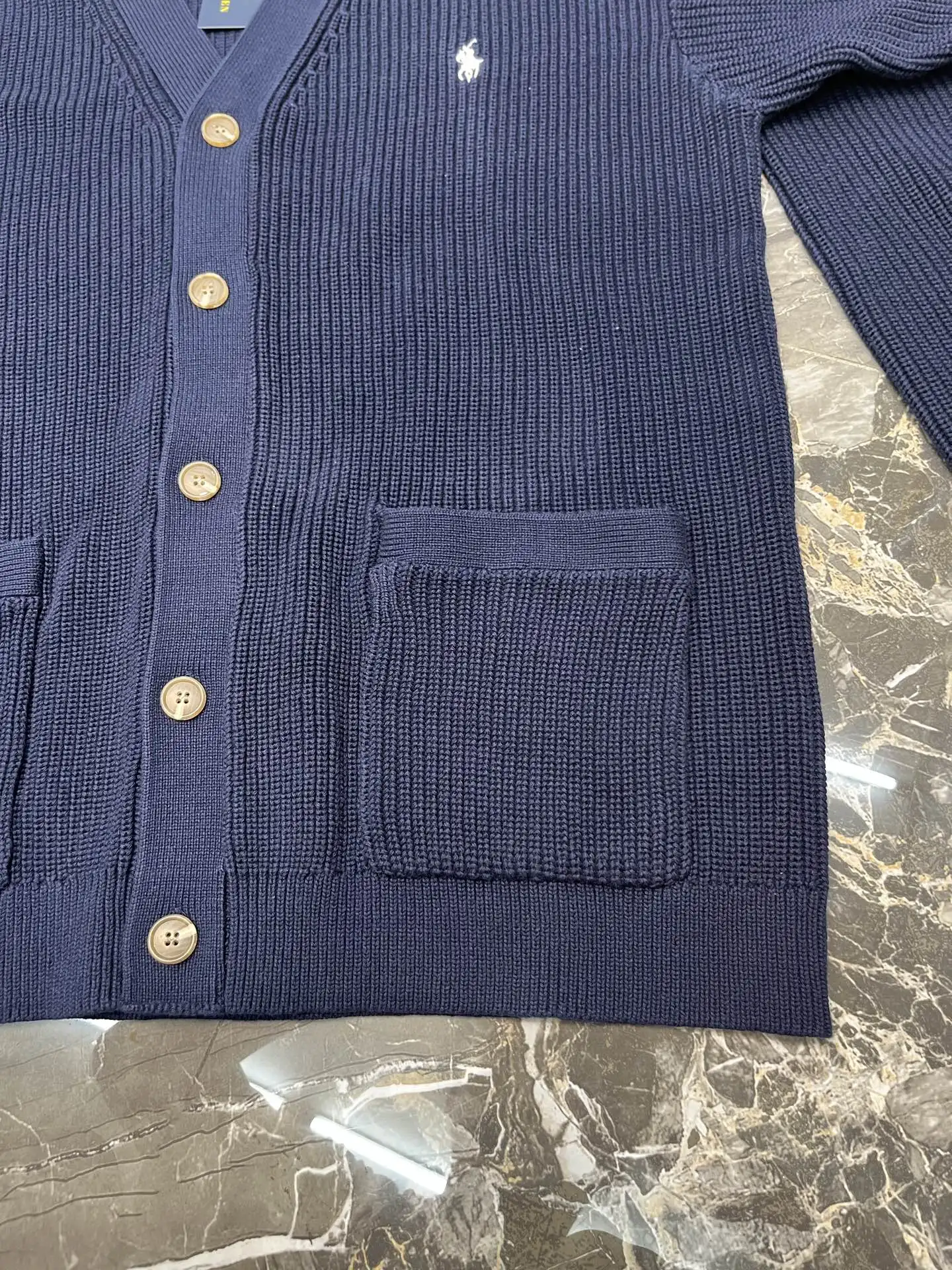 Embroidered Logo Cotton Knit Cardigan D30020421 — view 7