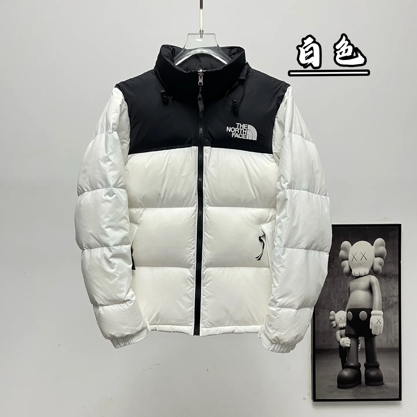 1996 Retro Nuptse Down Jacket D30020373 — view 2