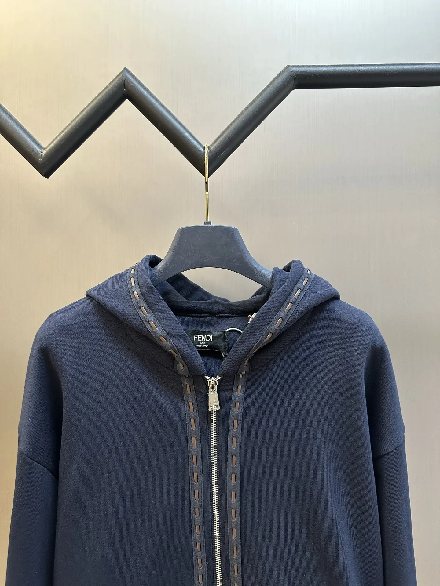 Leather Patch Zip-Up Hoodie D30518791 — view 2