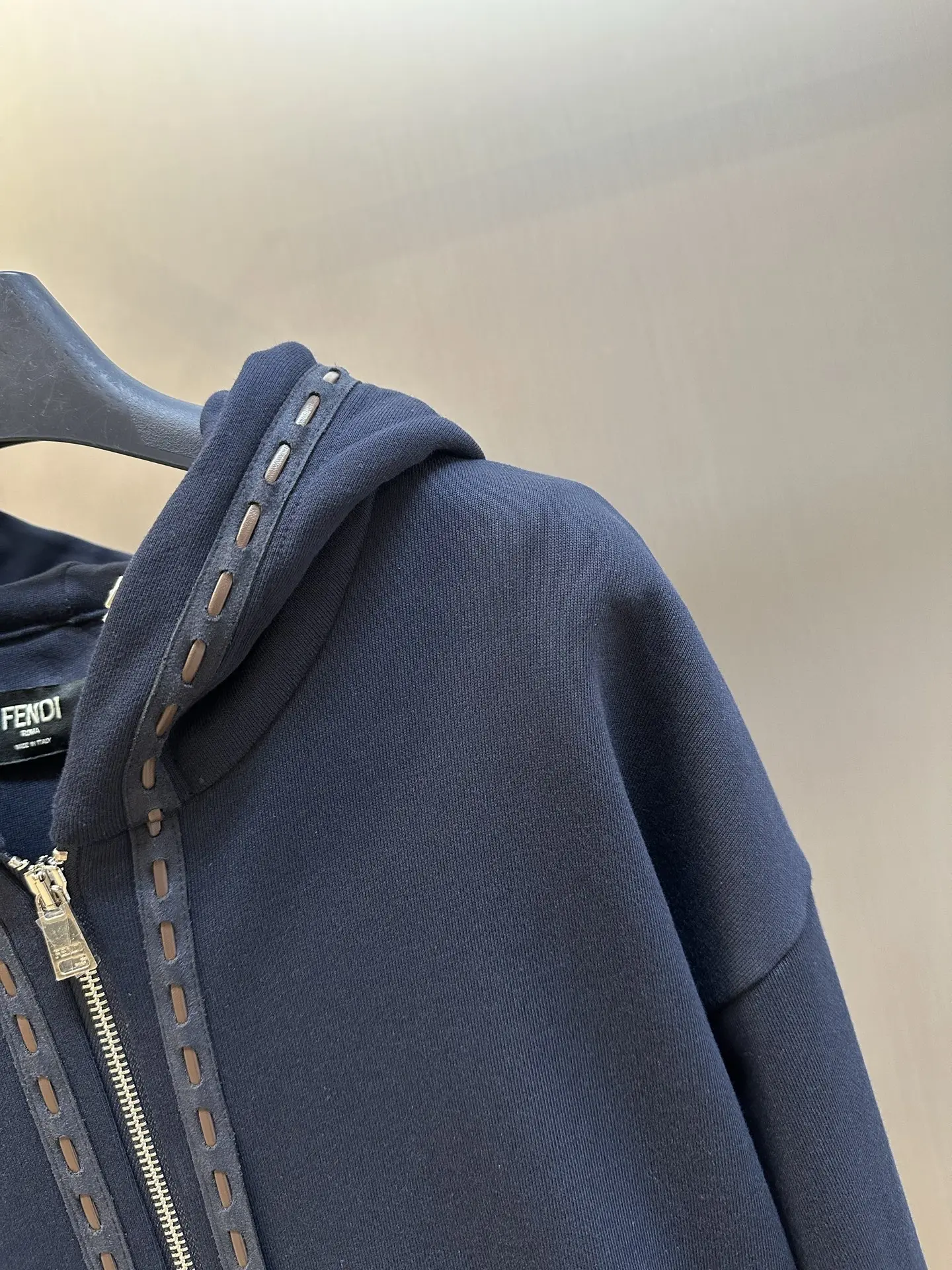 Leather Patch Zip-Up Hoodie D30518791 — view 3